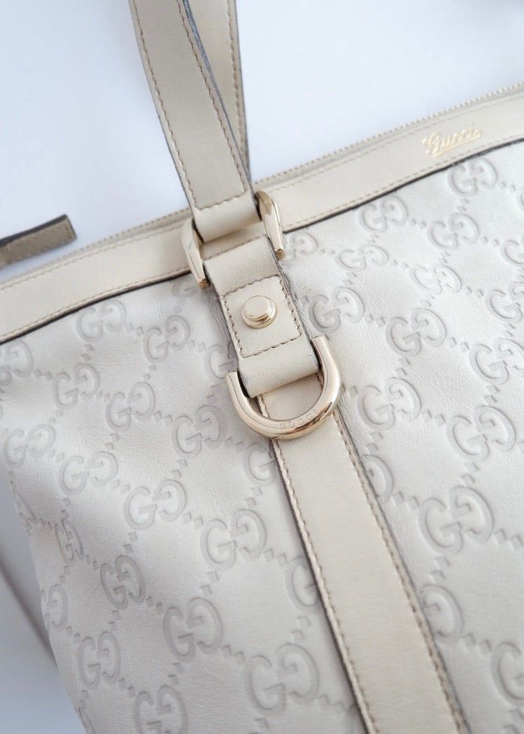 Authentic Preowned Gucci Ivory Leather GG Supreme Shoulder Bag