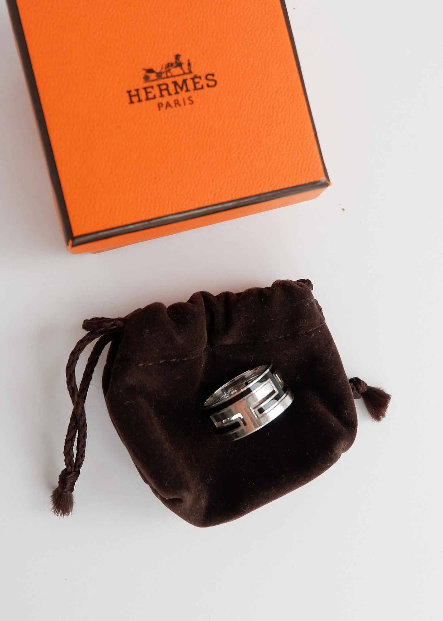 Authentic Preowned Hermes Black/ Silver Move H Ring