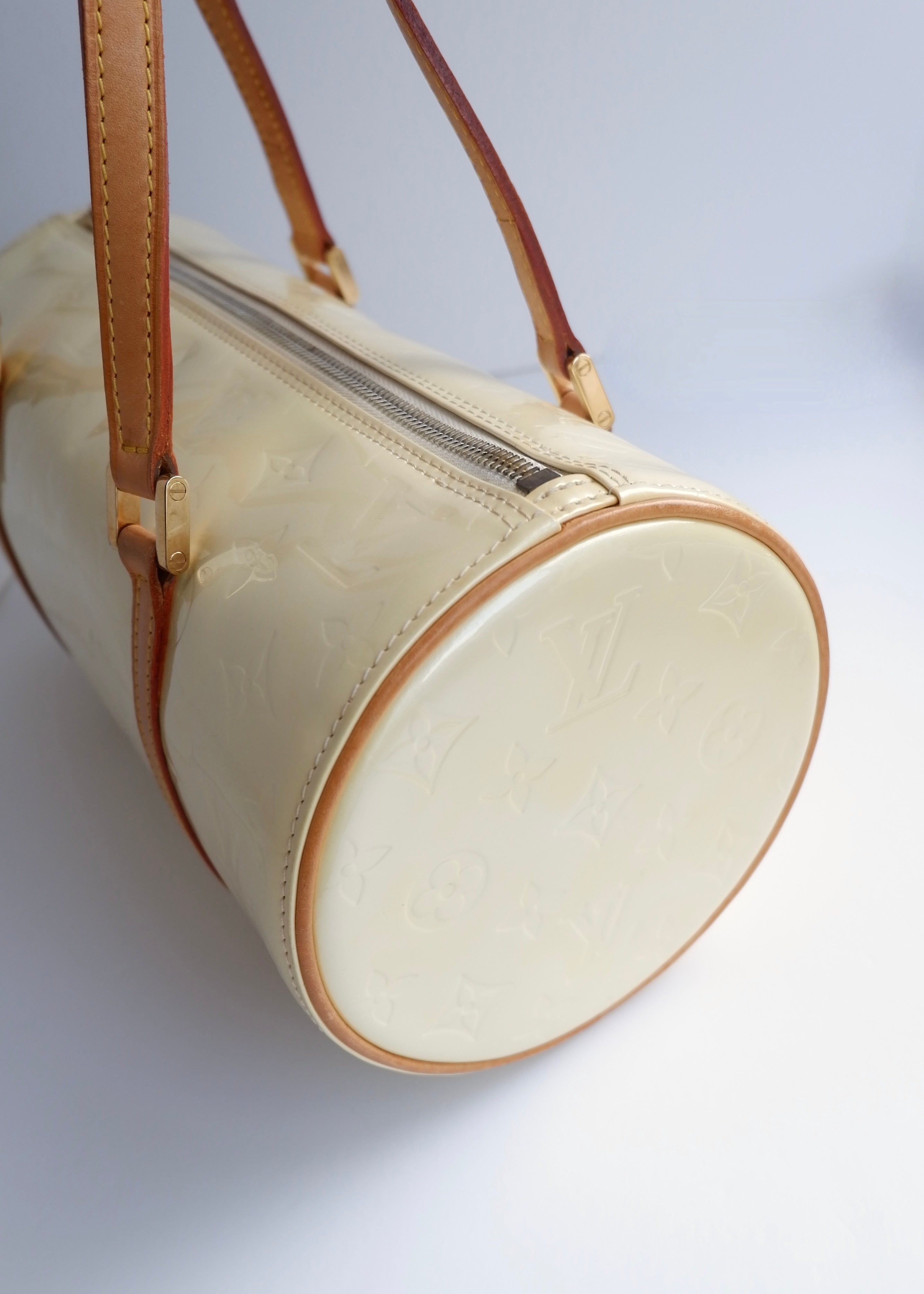 Preowned Louis Vuitton Monogram Vernis Perle Bedford Shoulder Bag