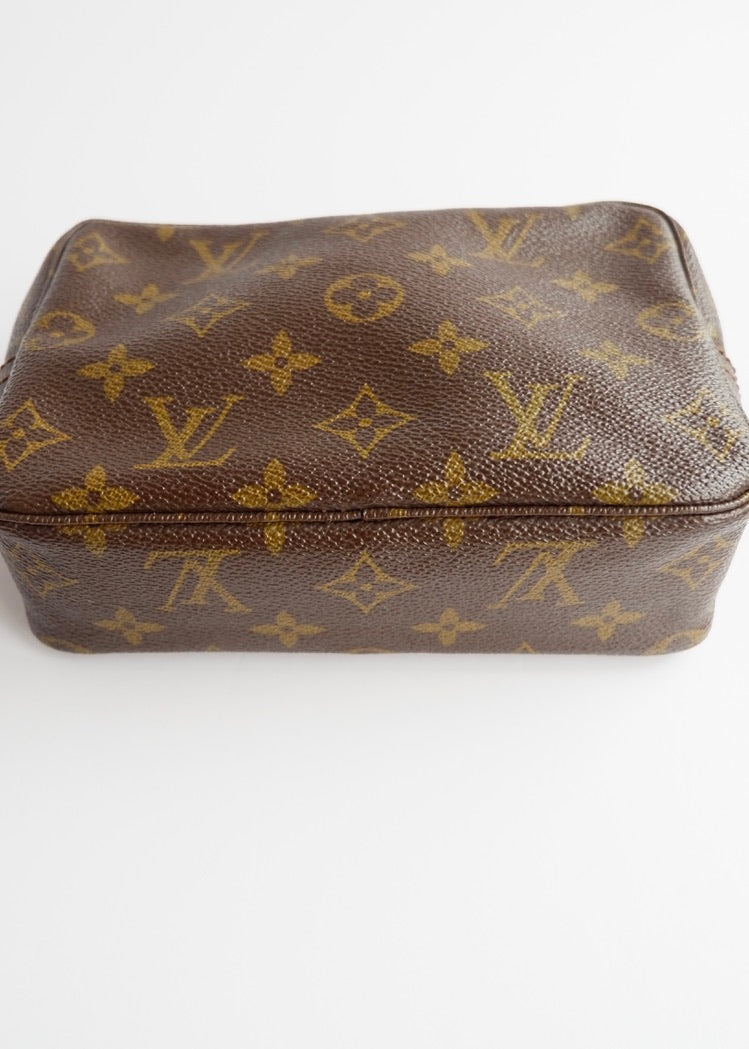 Authentic Preowned Vintage Louis Vuitton Monogram Small Toiletry Bag