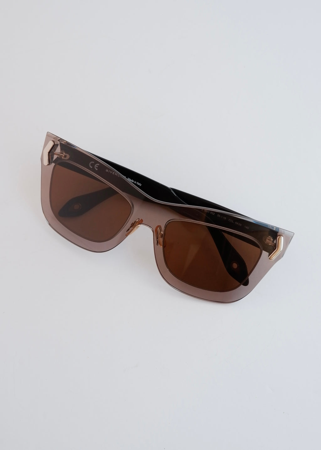 Authentic Preowned Givenchy Black/ Brown Cat Eye Sunglassses
