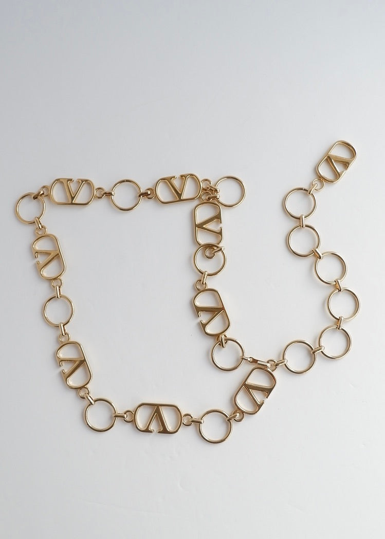 Ceinture à chaîne dorée Valentino, authentique et d'occasion