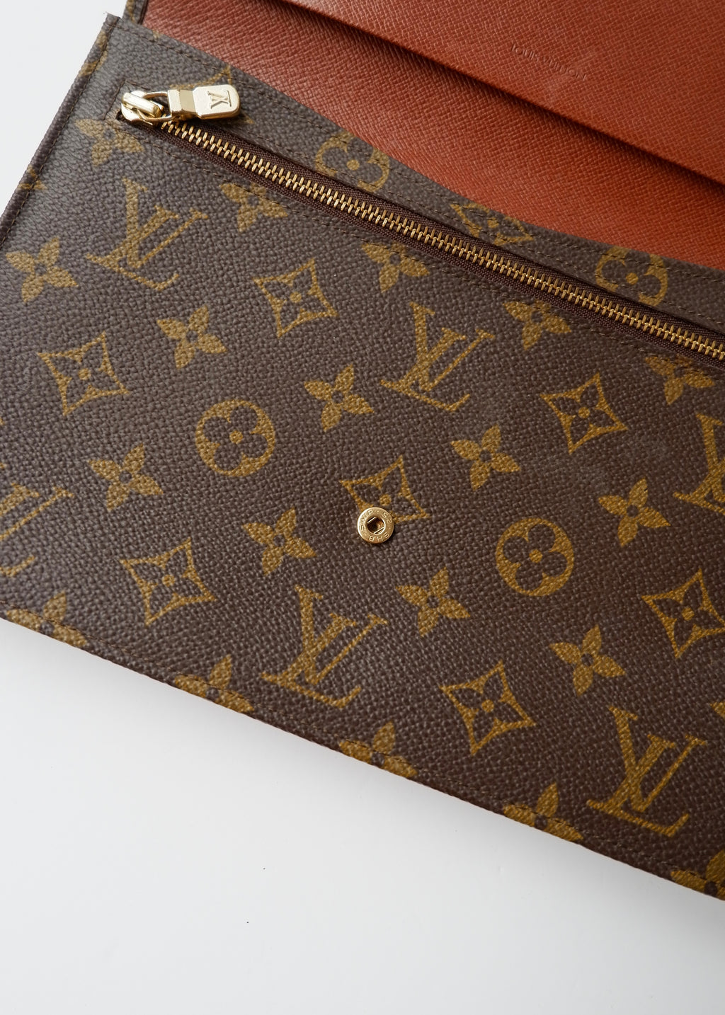 Preowned Vintage Louis Vuitton Monogram Clutch