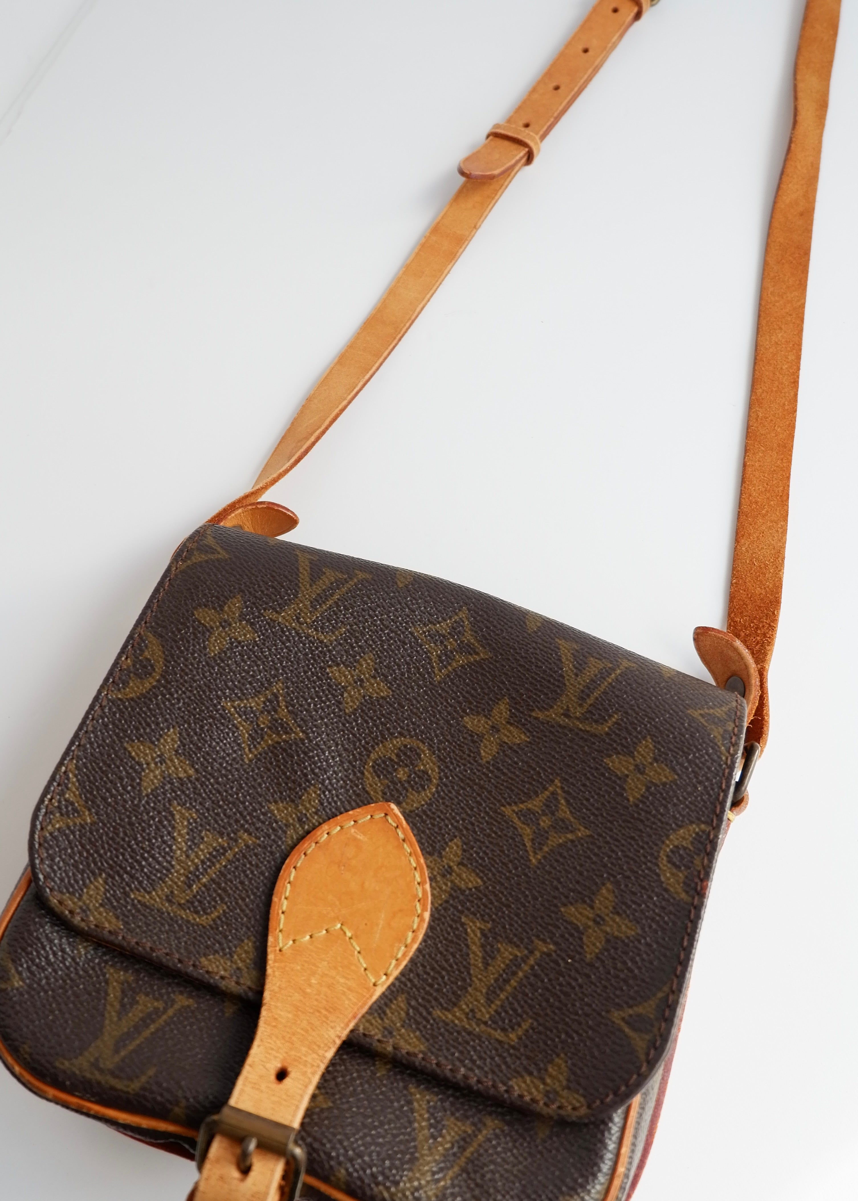 Bandoulière Louis Vuitton Monogram Mini Cartouchière d'occasion authentique