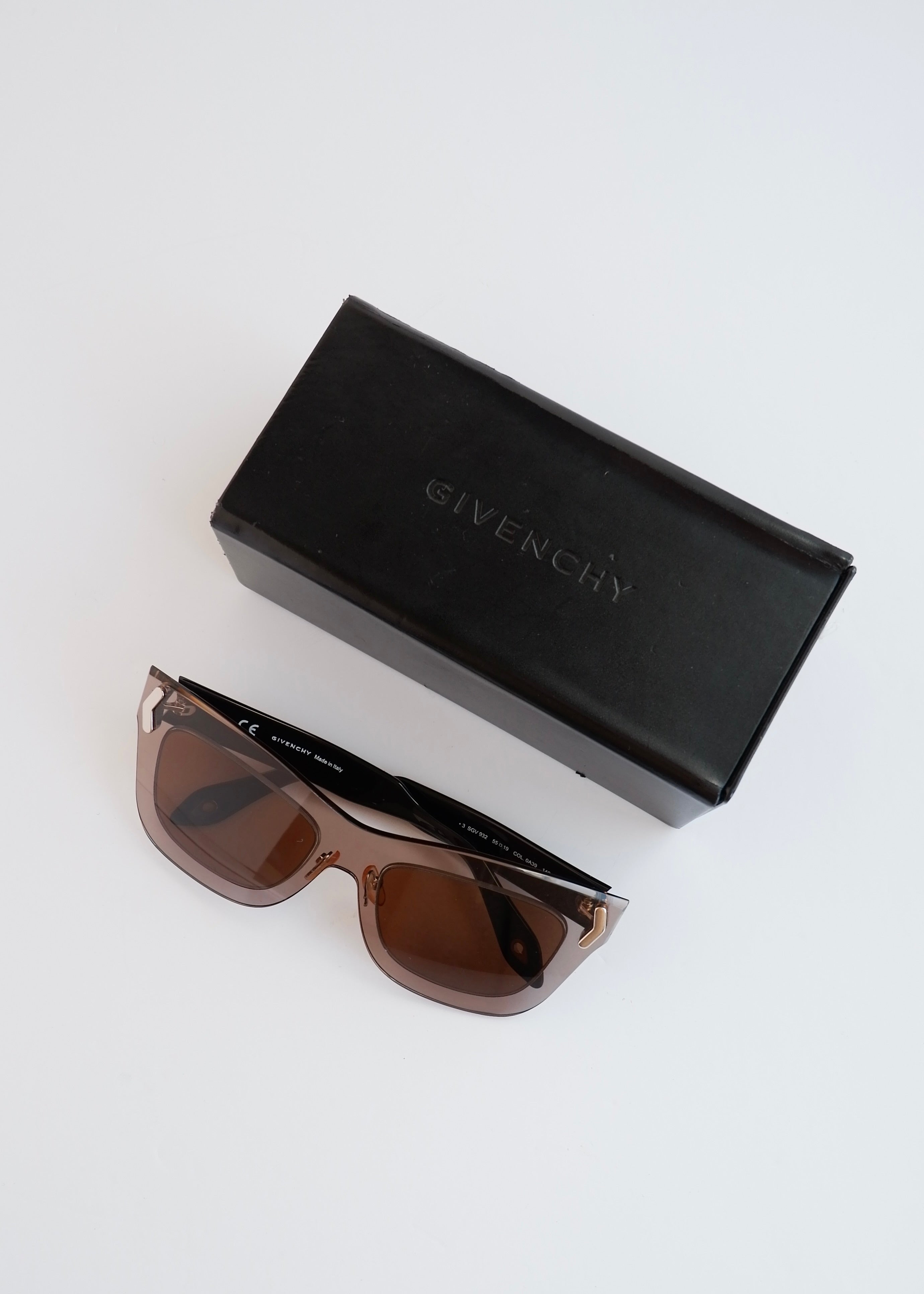 Authentic Preowned Givenchy Black/ Brown Cat Eye Sunglassses