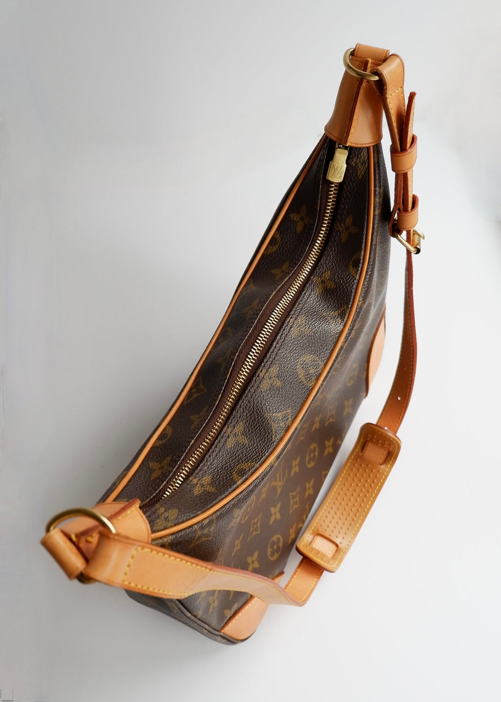 Preowned Louis Vuitton Monogram Boulogne 30 Shoulder Bag