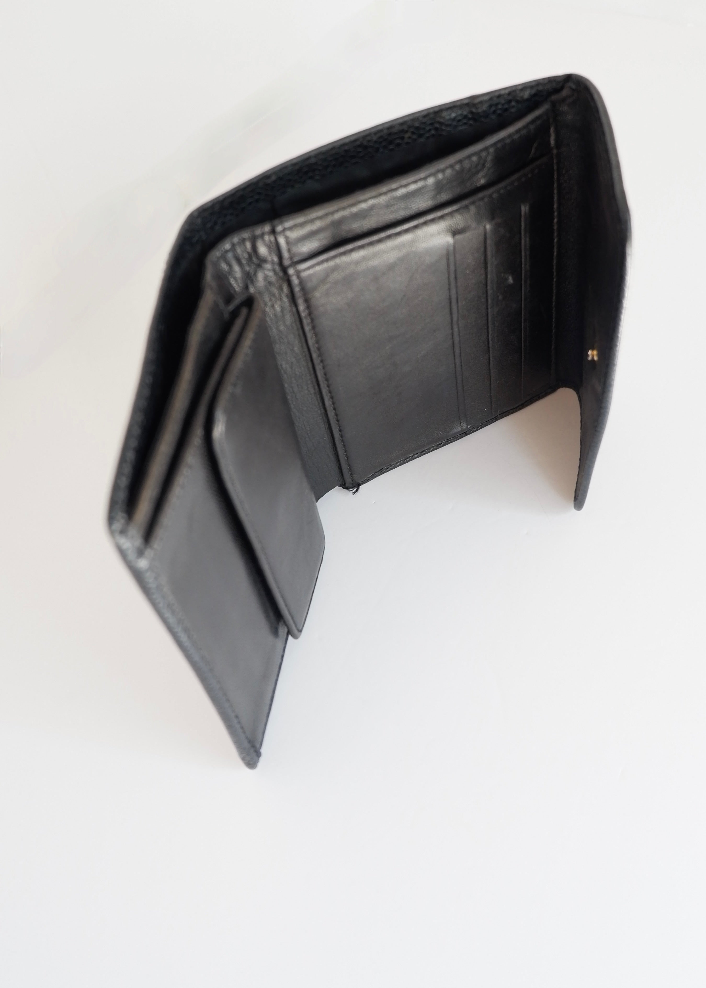 Preowned Chanel Black Caviar Leather Compact Wallet