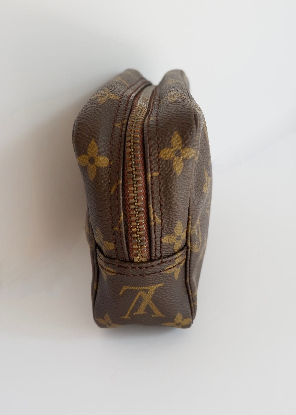 Preowned Louis Vuitton Monogram Cosmetic Pouch