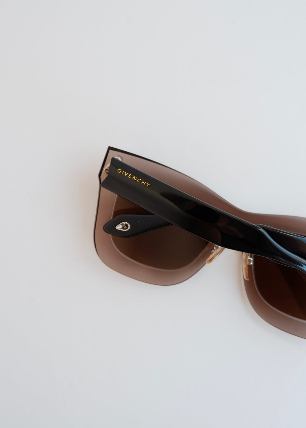 Authentic Preowned Givenchy Black/ Brown Cat Eye Sunglassses