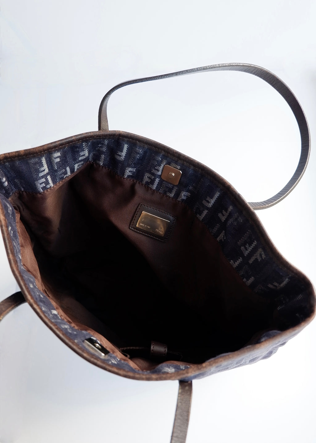 Preowned Fendi Navy Zucchino Denim/Leather Shoulder Tote