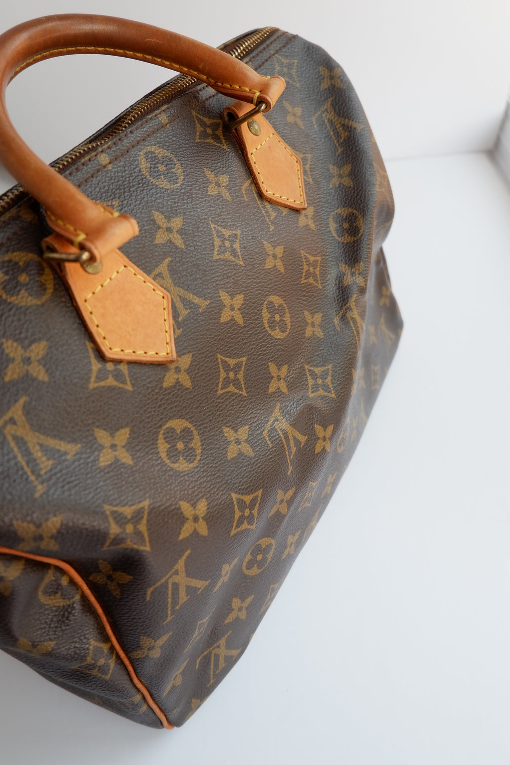 Preowned Vintage Louis Vuitton Monogram Speedy 30 Handbag