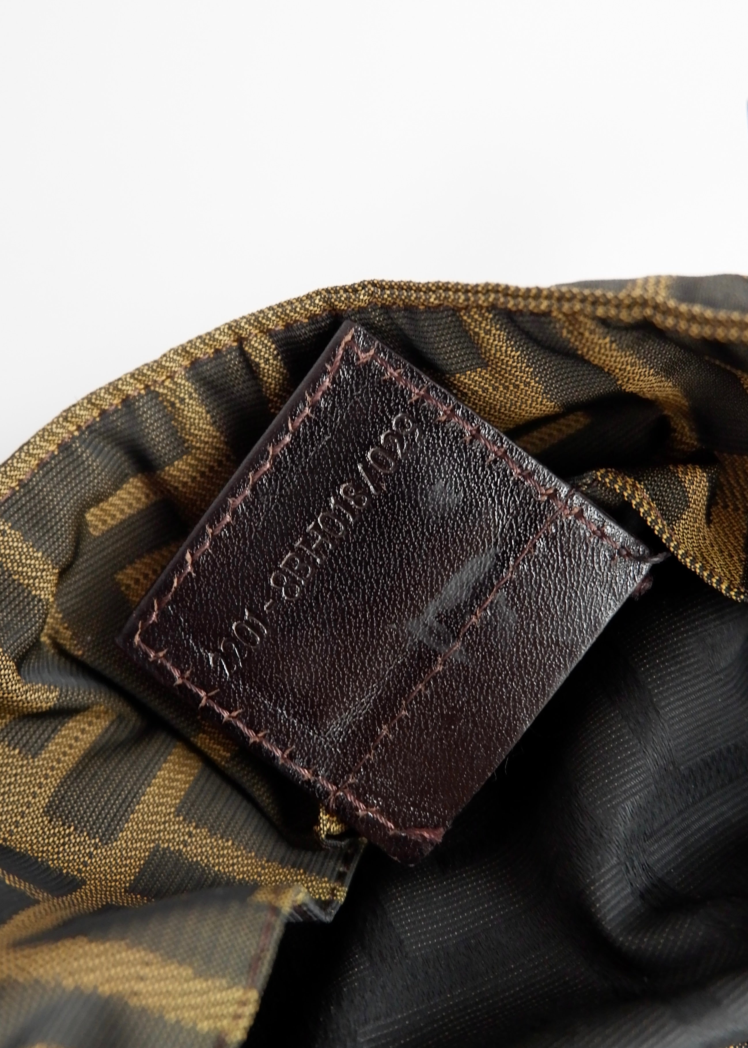 Sac à main Fendi d'occasion authentique vintage en toile Zucca marron