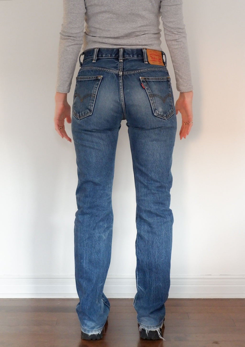 Levis 517 Dark Blue Faded Slim Fit Jeans - 30