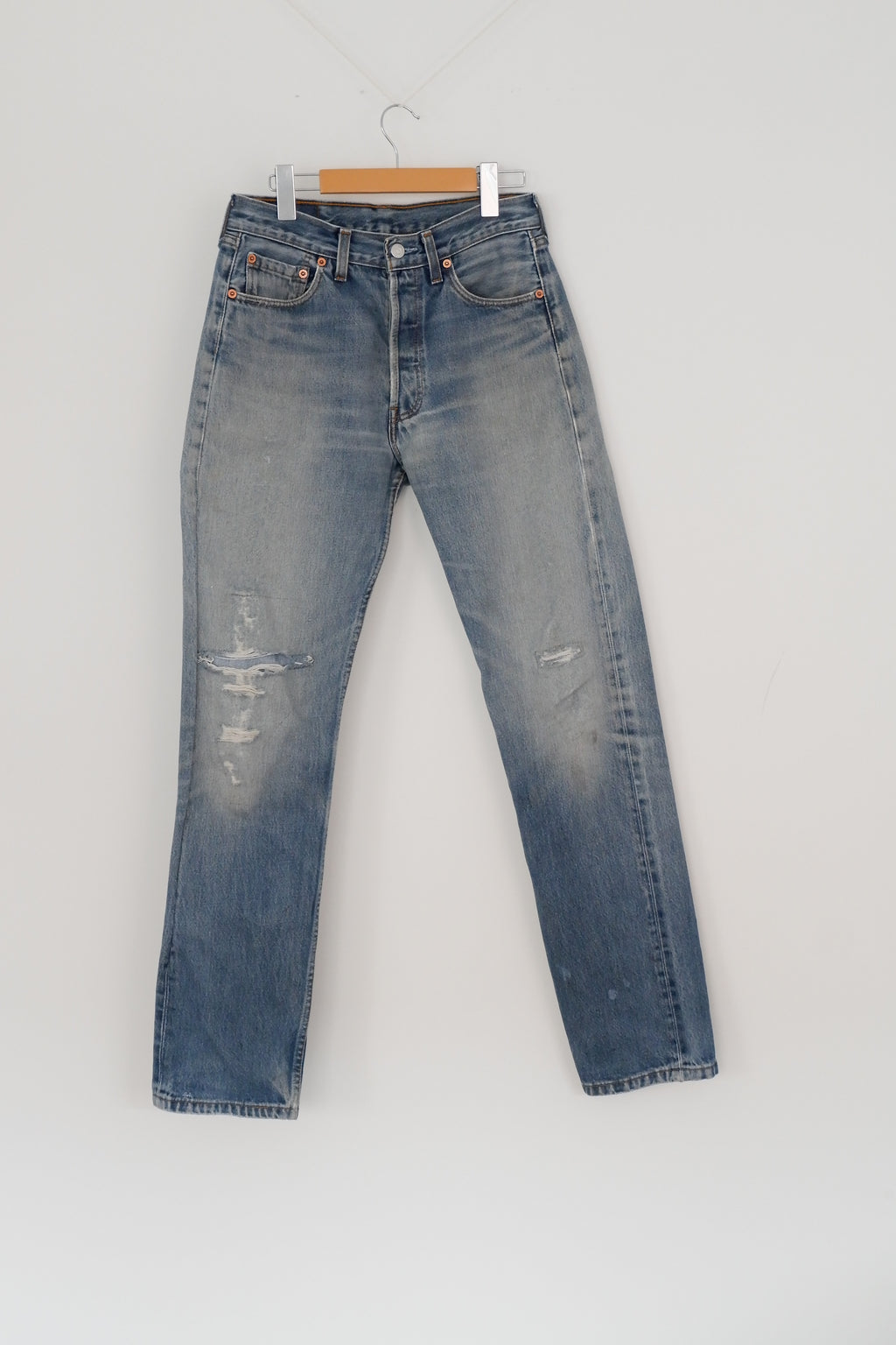 Levis Vintage 501 Medium Wash Jeans - 29