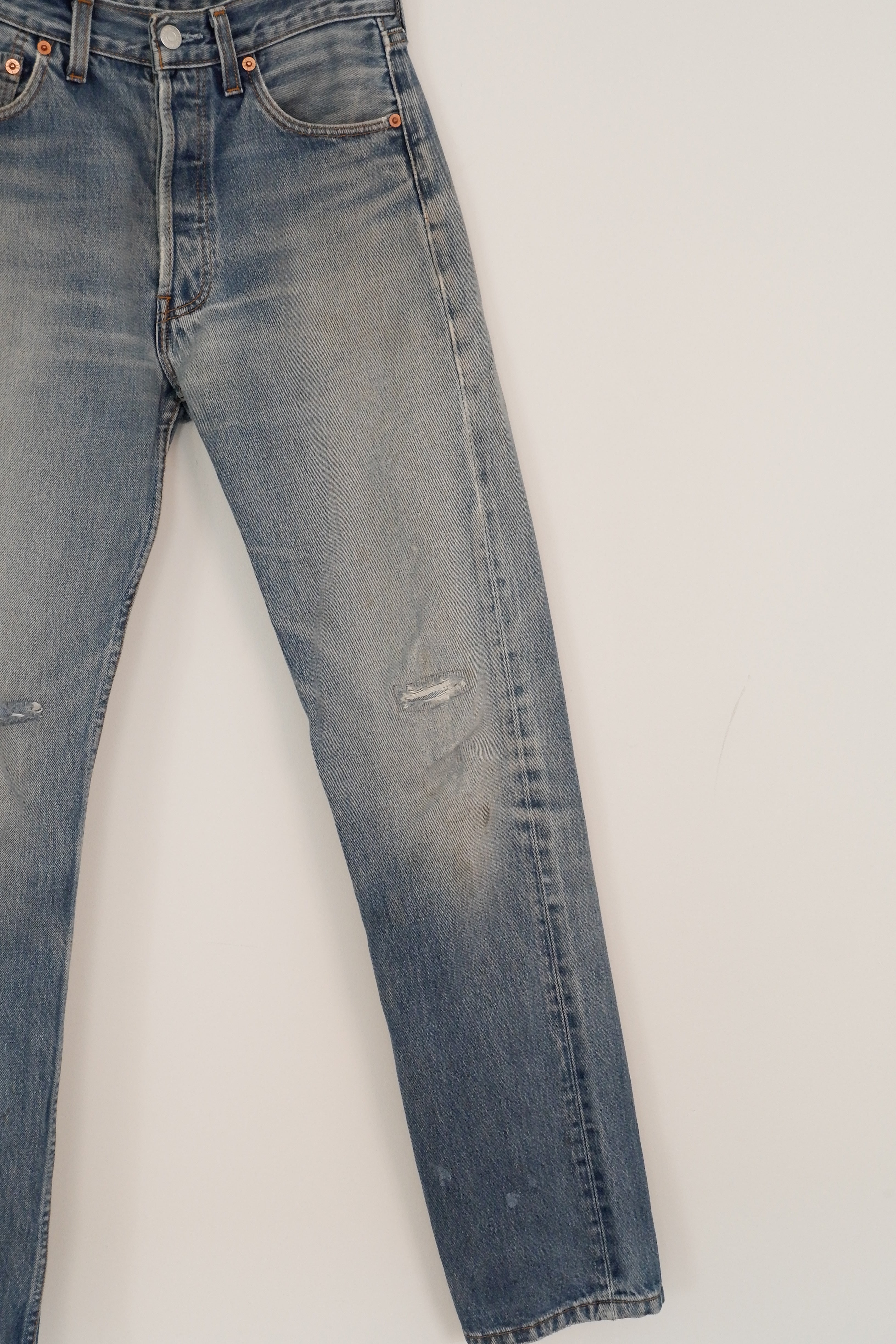 Levis Vintage 501 Medium Wash Jeans - 29