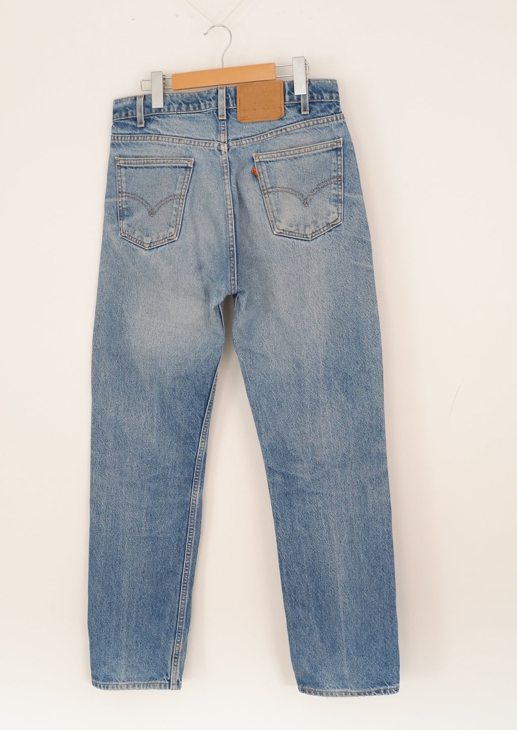Levis Vintage 505 Medium/Light Wash Jeans - 32