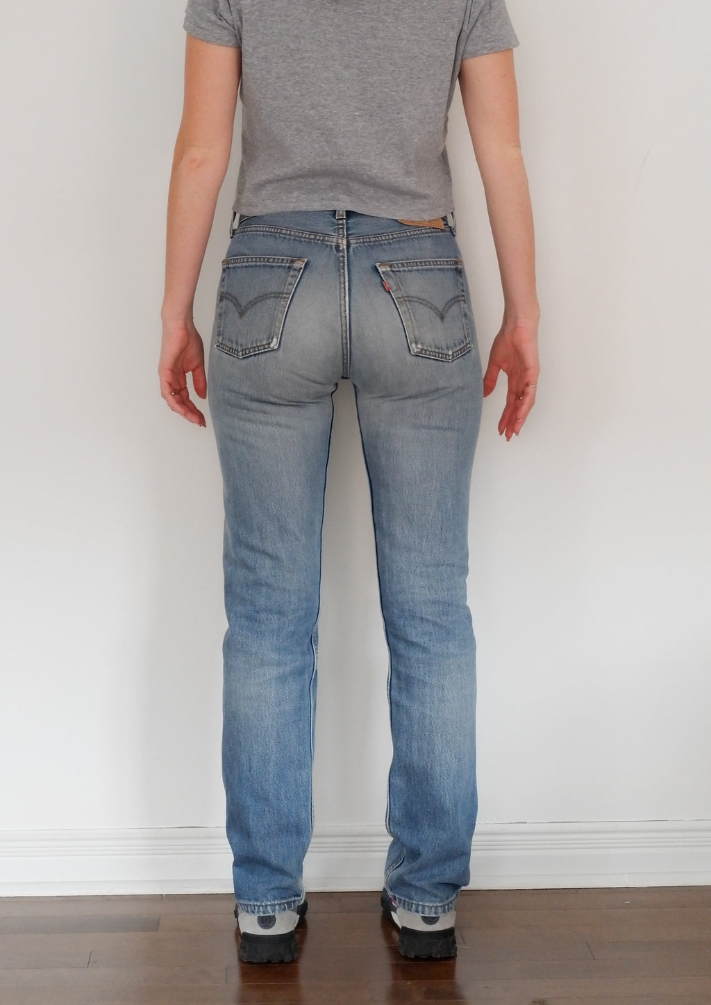 Levis Vintage 501 Medium Wash Jeans - 29