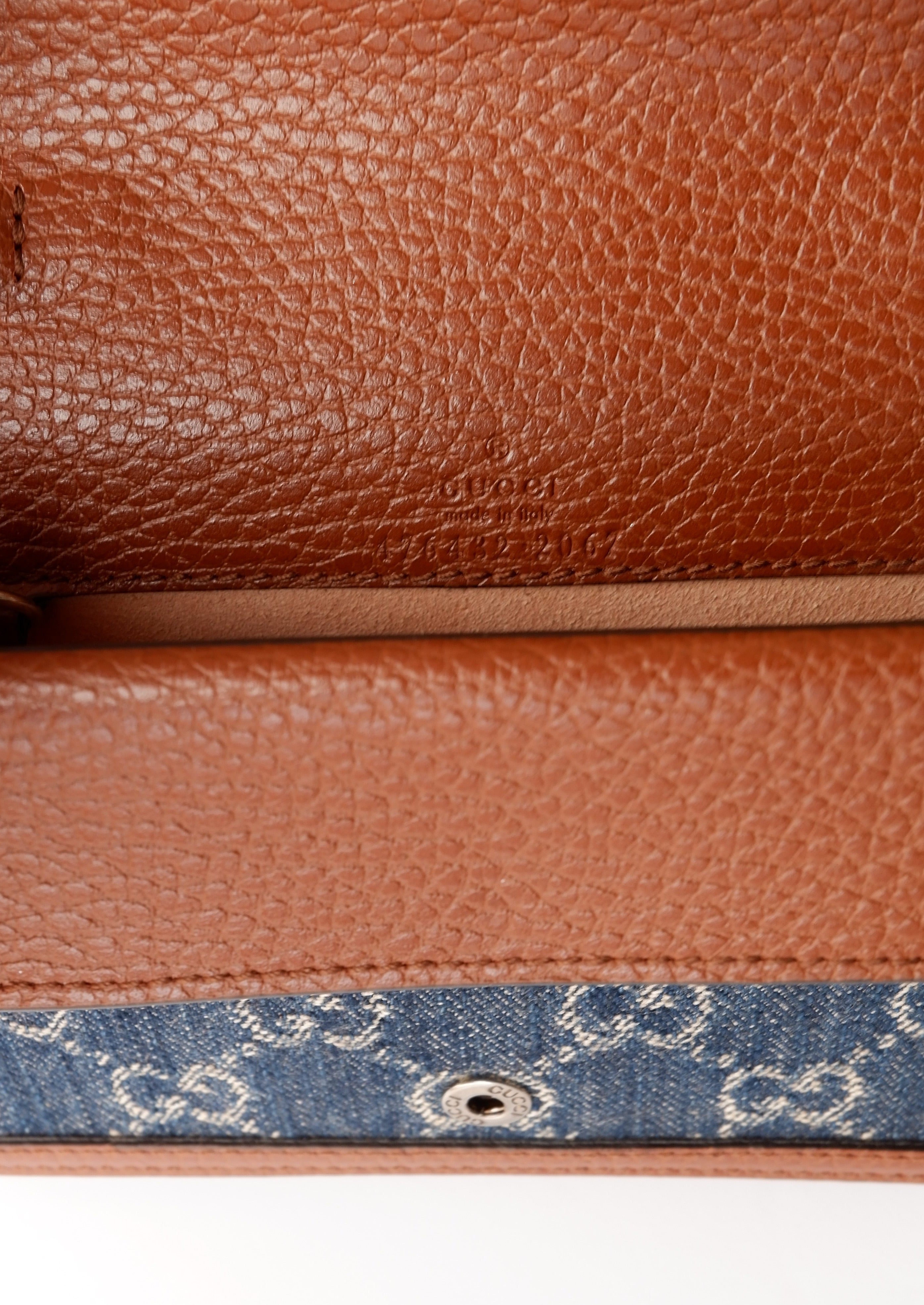 Authentique sac Gucci Dionysus Super Mini en jean et cuir d'occasion