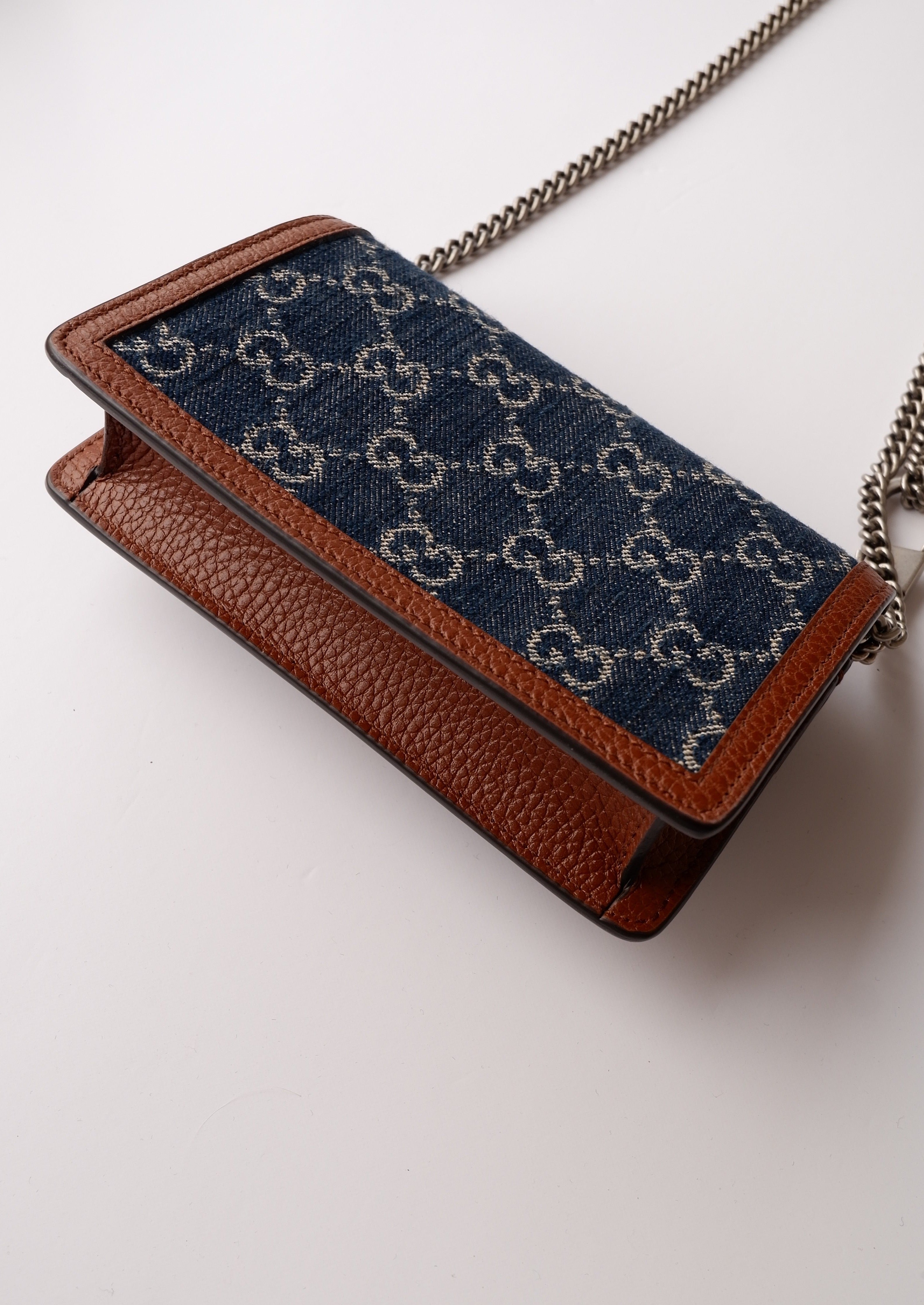 Authentique sac Gucci Dionysus Super Mini en jean et cuir d'occasion
