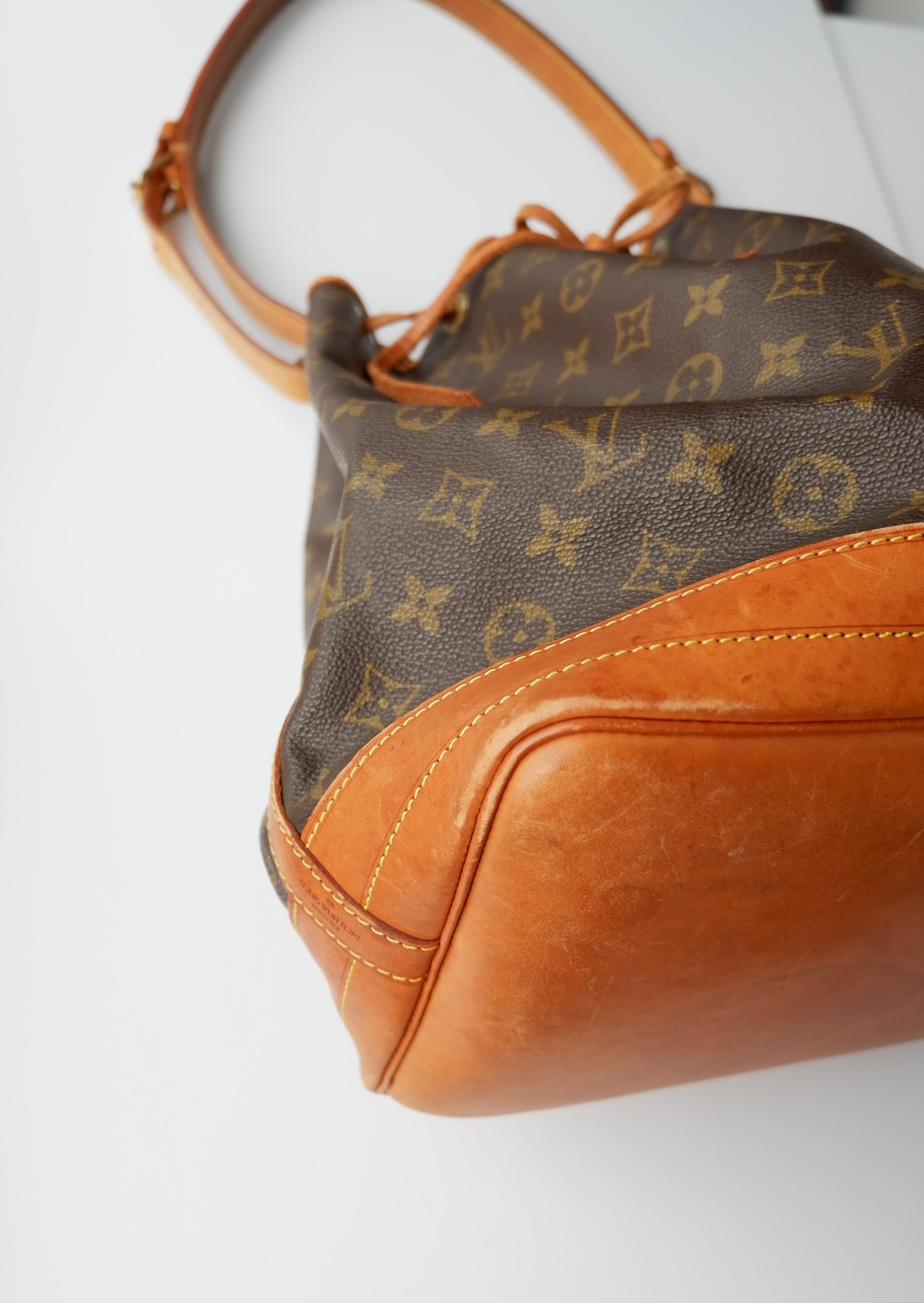 Authentique Sac Bandoulière Louis Vuitton Monogram Noe GM d'occasion