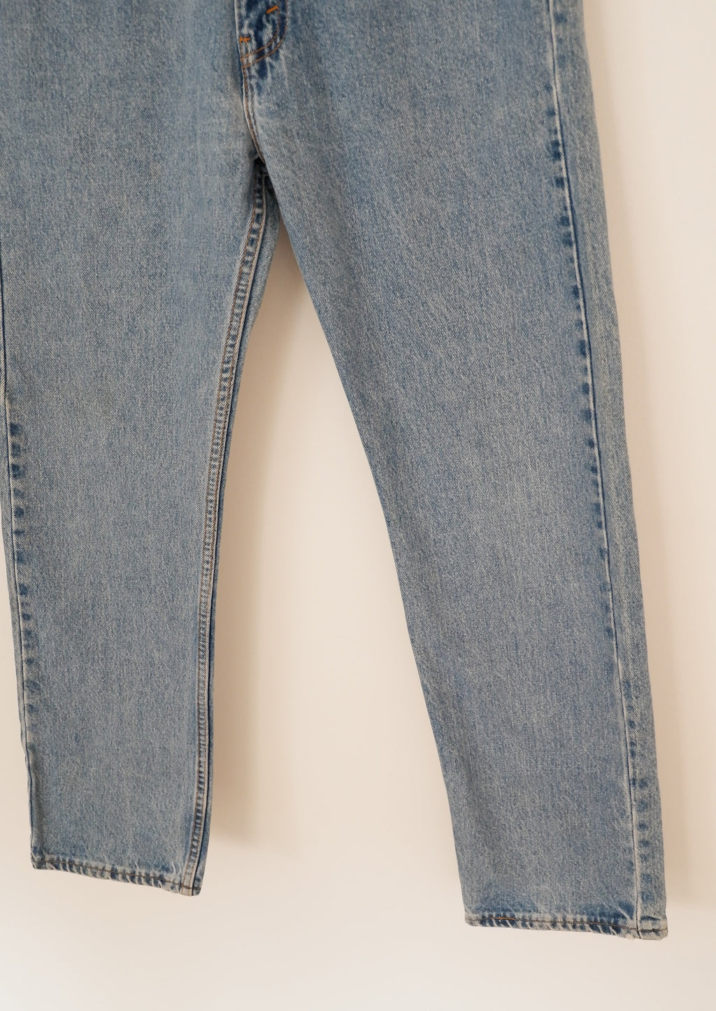 Levis Vintage 505 Medium Light Wash Jeans - 32