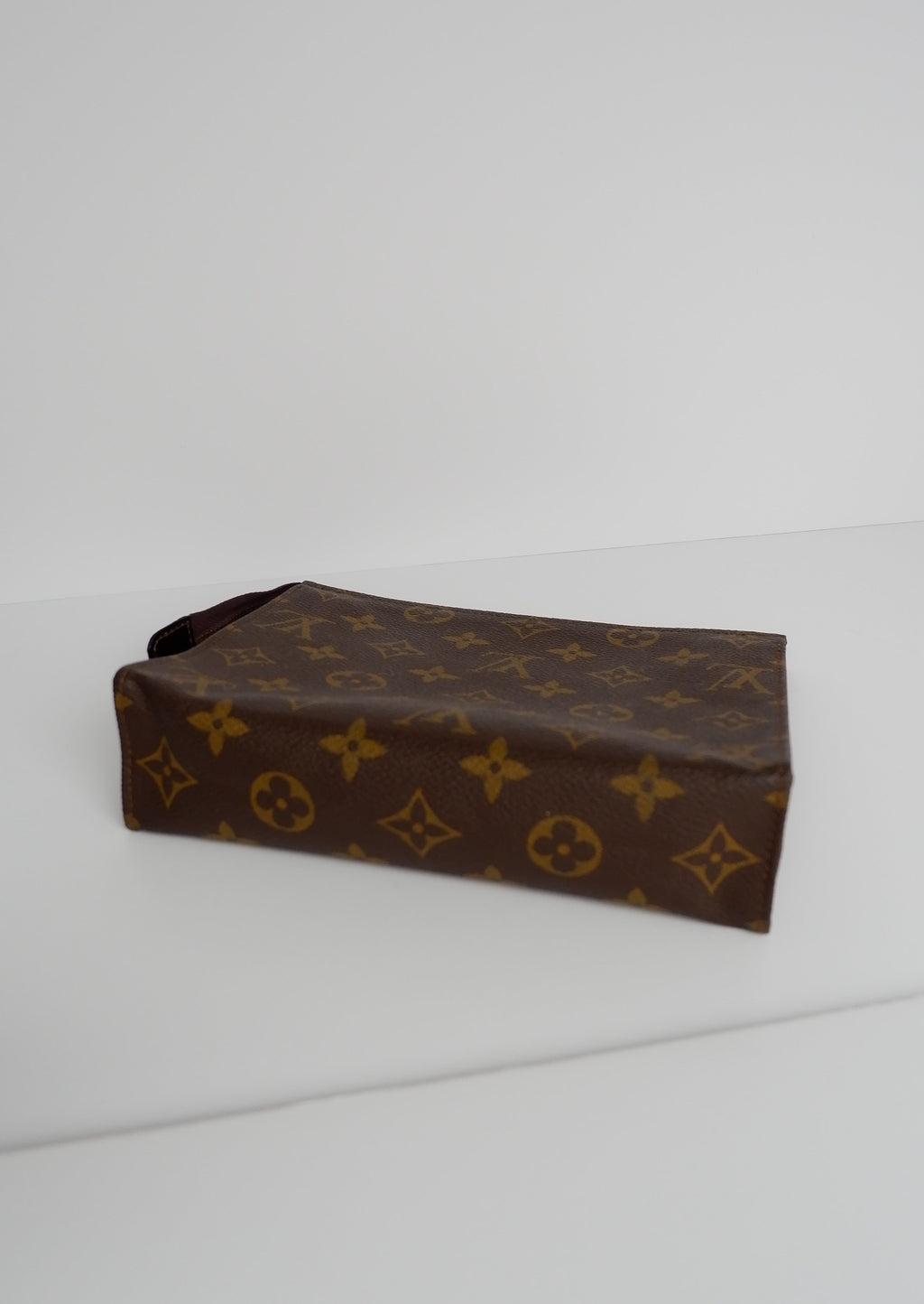 Trousse de Toilette 19 Louis Vuitton Monogramme Vintage Authentique d'Occasion