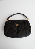 Sac à main Prada Tessuto noir en nylon d'occasion authentique