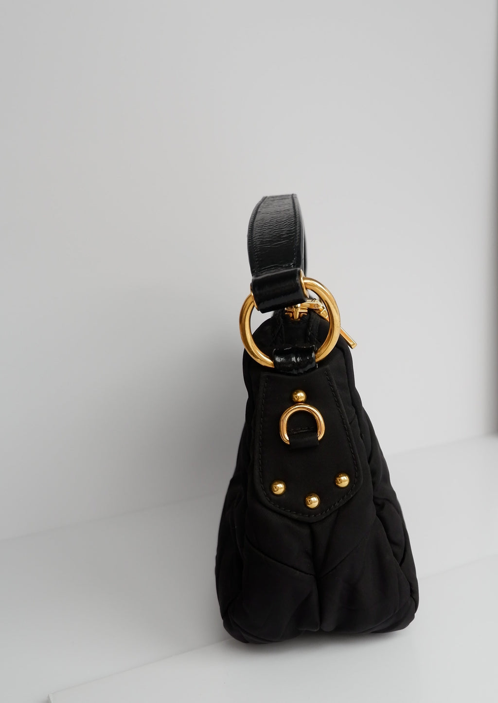 Sac à main Prada Tessuto noir en nylon d'occasion authentique