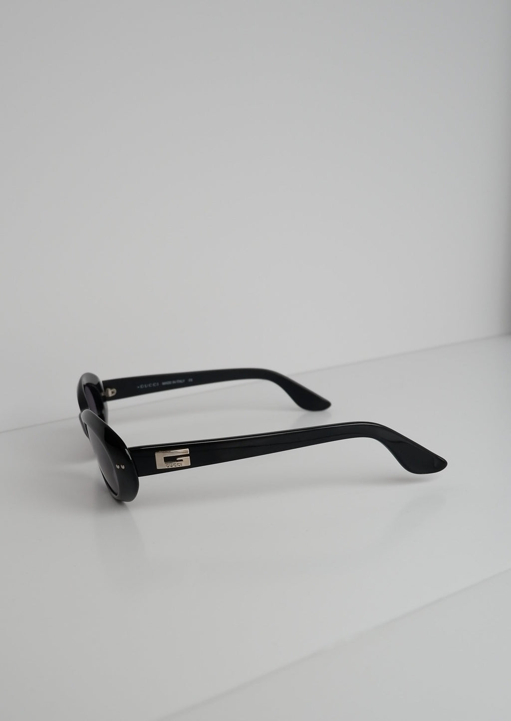 Authentic Preowned Vintage Gucci Black Round Sunglasses