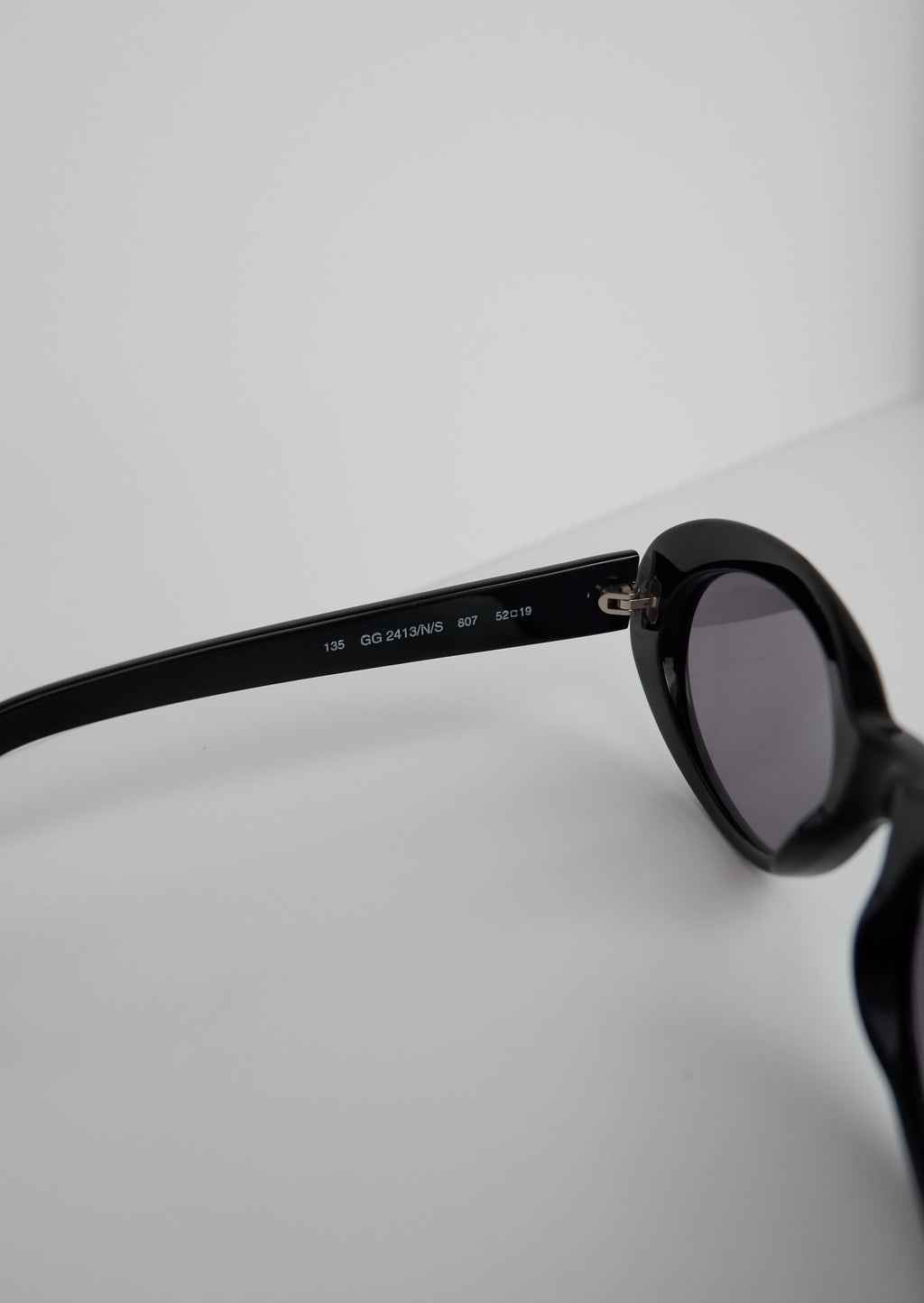 Authentic Preowned Vintage Gucci Black Round Sunglasses