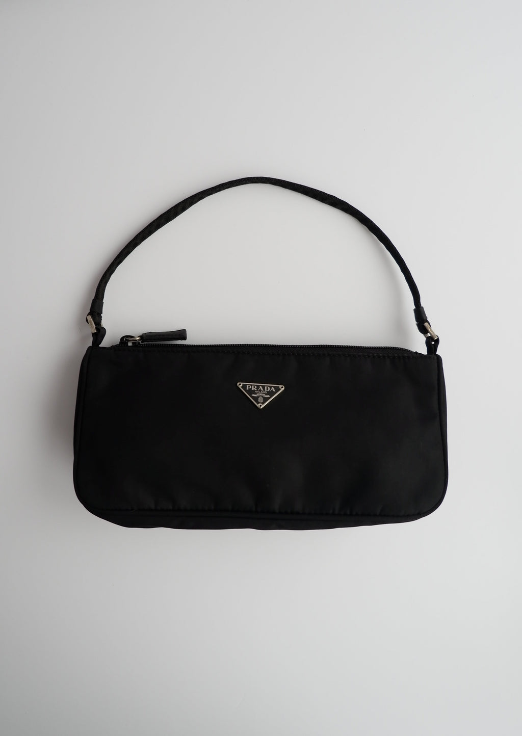 Authentique sac à bandoulière mini Prada en nylon noir d'occasion