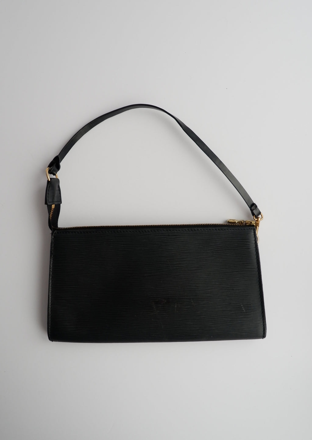 Pochette accessoire Louis Vuitton Épi noir authentique d'occasion
