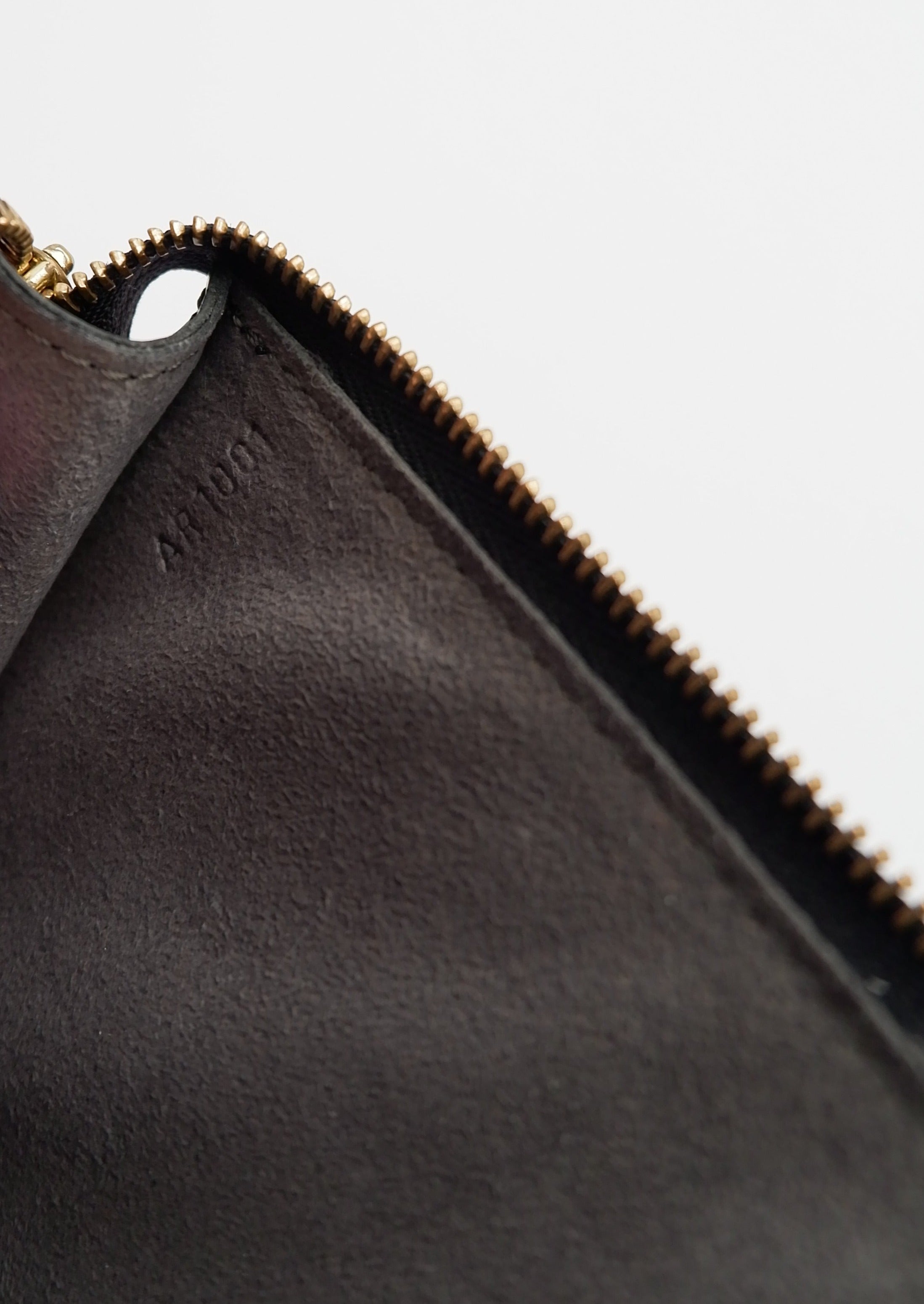 Pochette accessoire Louis Vuitton Épi noir authentique d'occasion