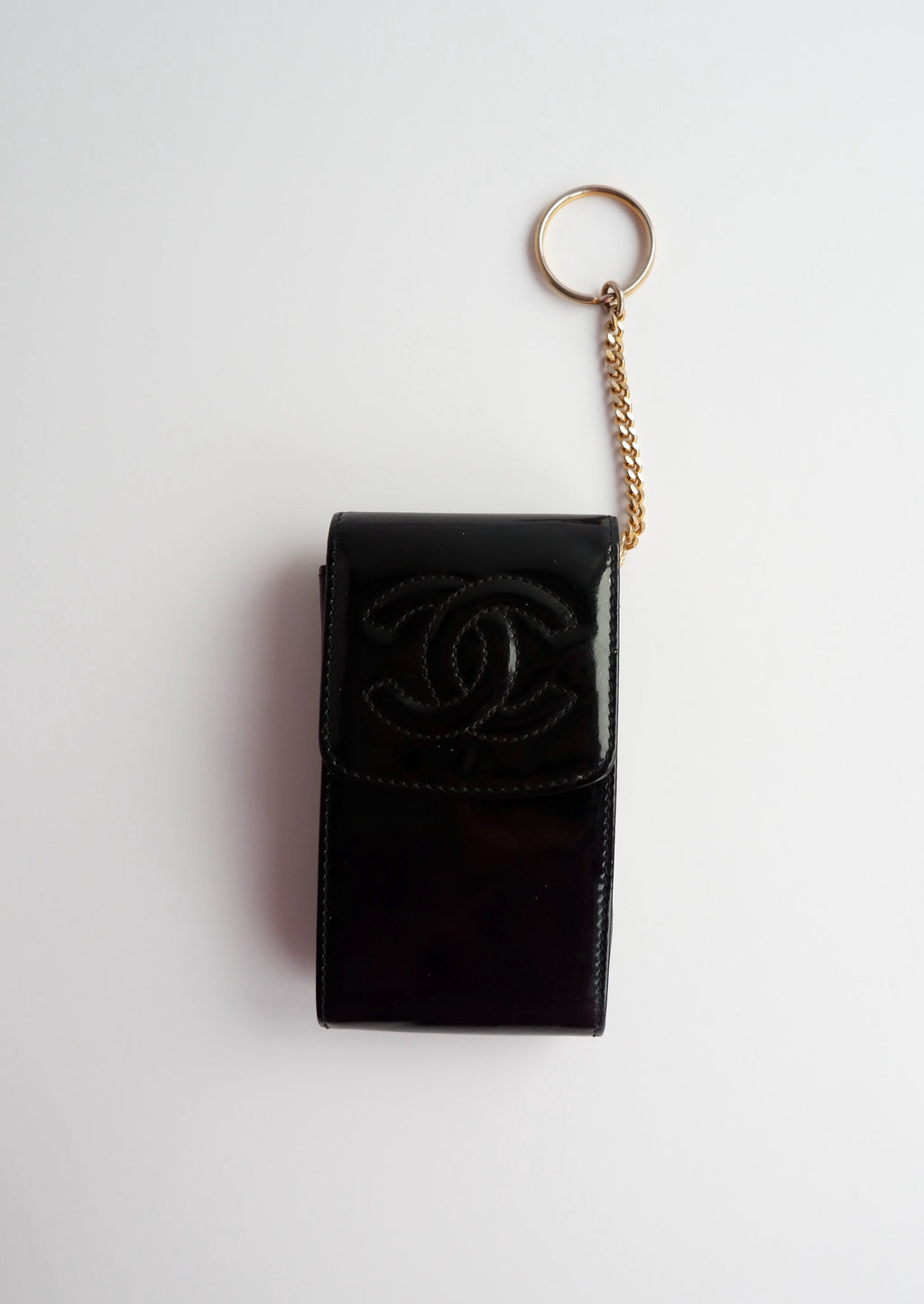 Étui à cartes/cigarettes Chanel vintage authentique en cuir verni noir, d'occasion