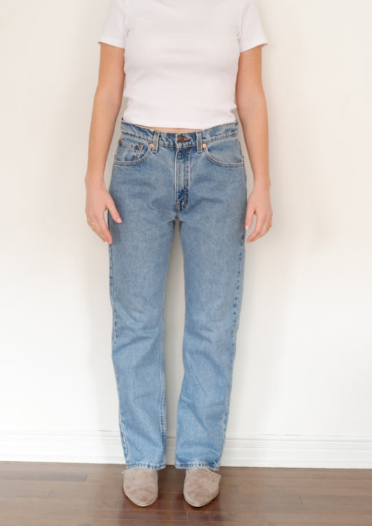 Levis Vintage 505 Medium Light Wash Jeans - 32