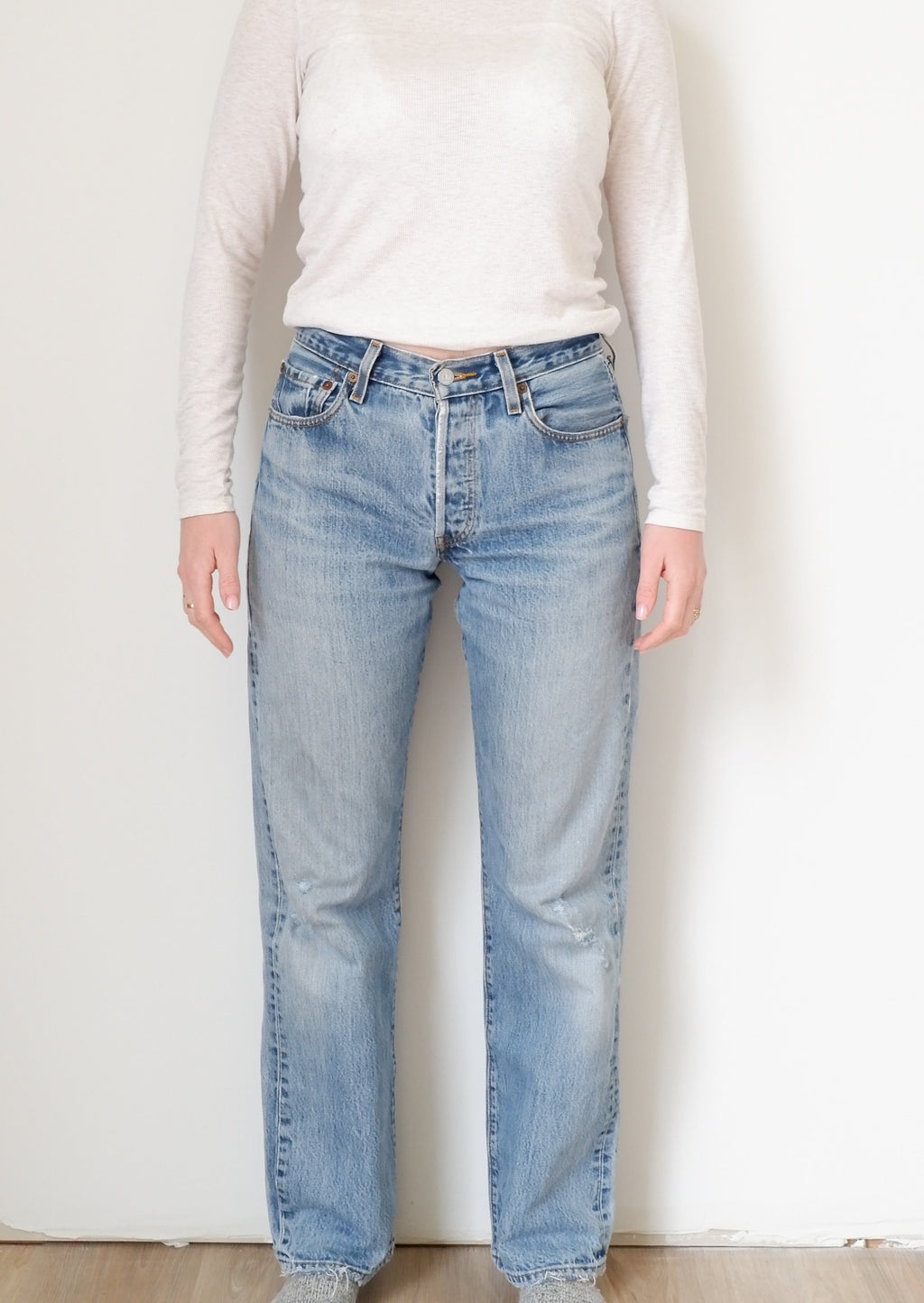 Levis Vintage 501 Medium Wash (Refurbished) Jeans - 29
