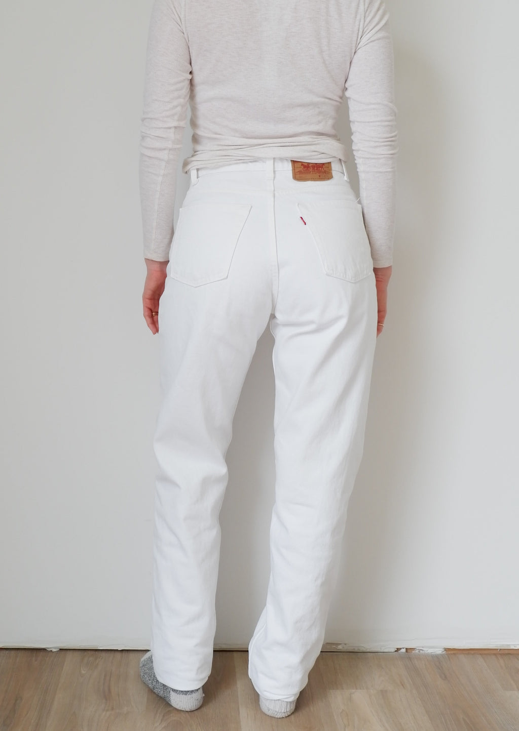 Levis Vintage 550 White Jeans - 30