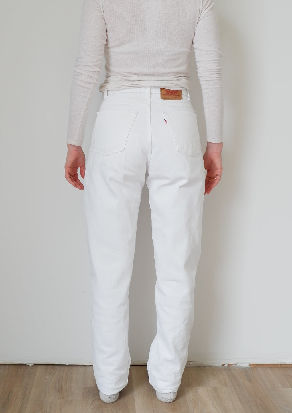 Levis Vintage 550 White Jeans - 30