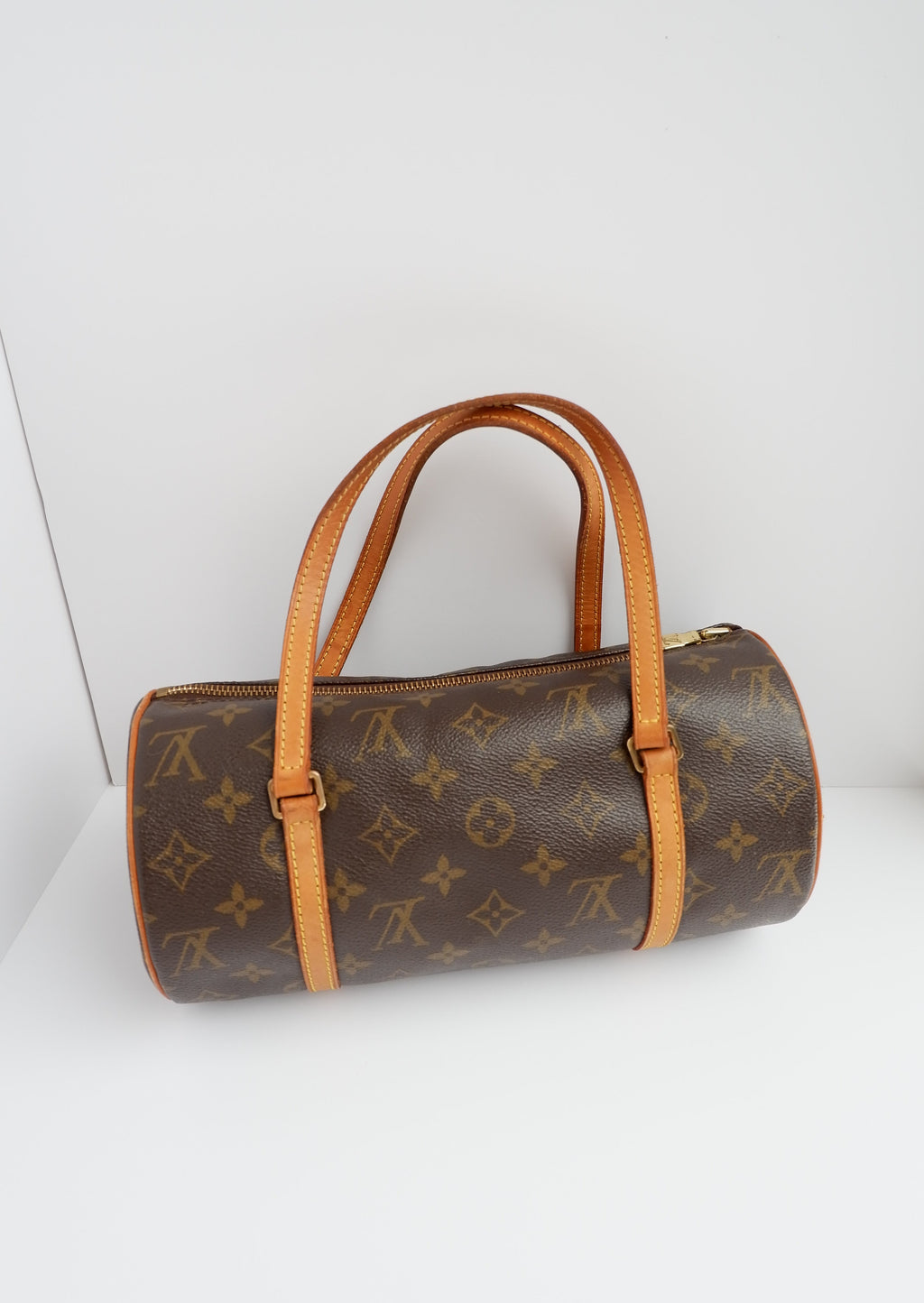 Authentique sac d'occasion Louis Vuitton Monogram Papillon 26