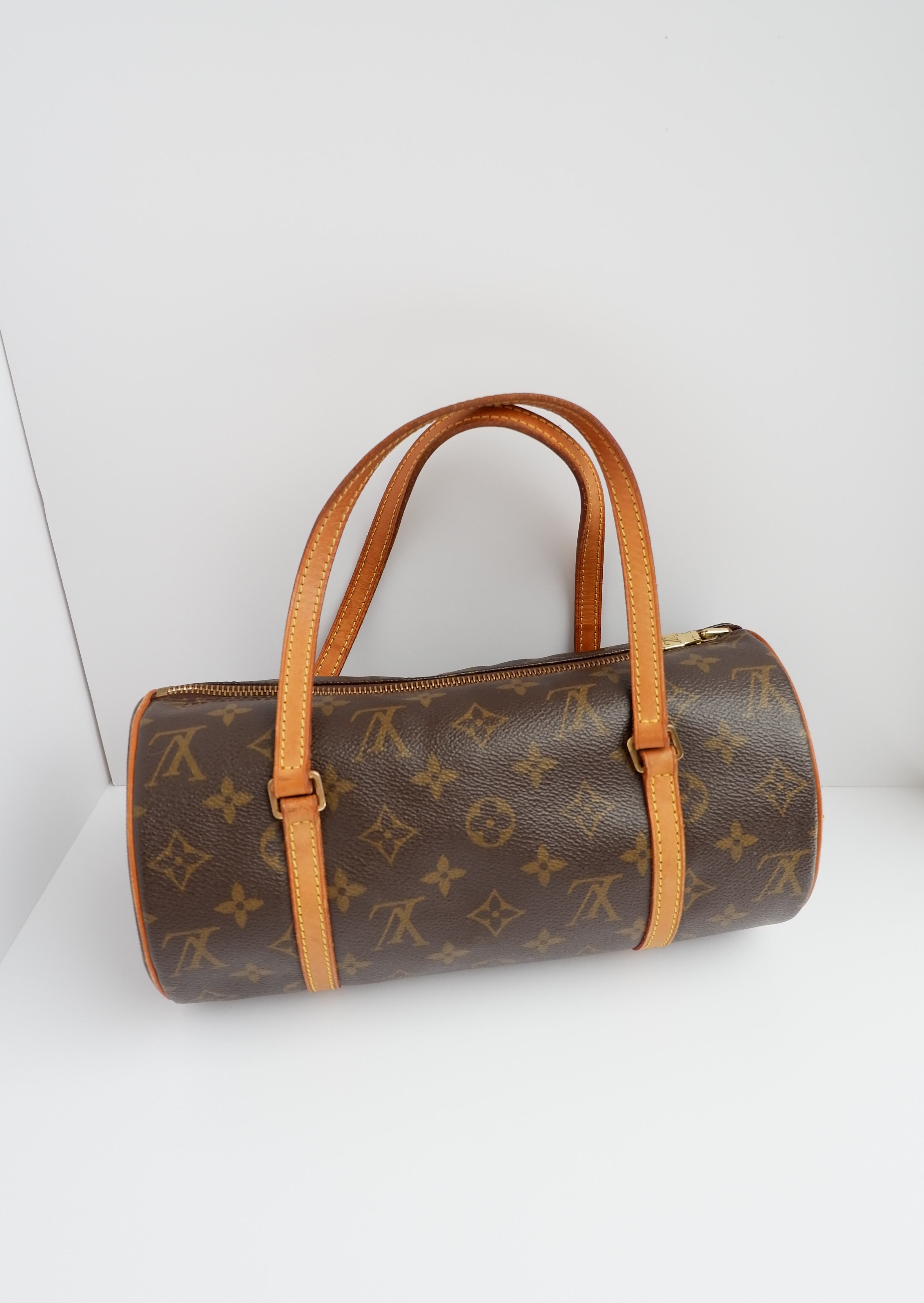 Authentique sac d'occasion Louis Vuitton Monogram Papillon 26