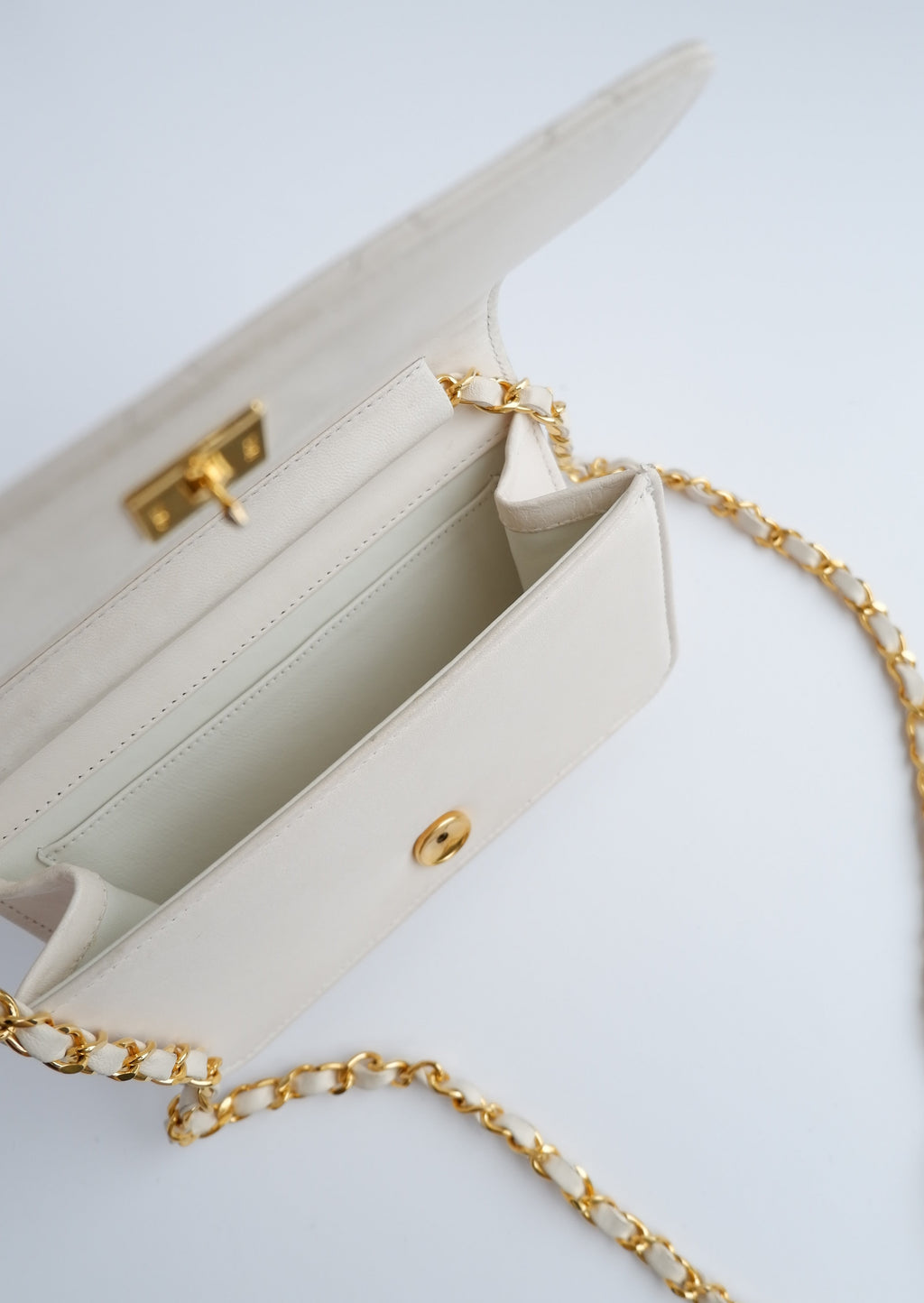 Authentic Preowned Vintage Chanel White Wallet On Chain Crossbody GHW