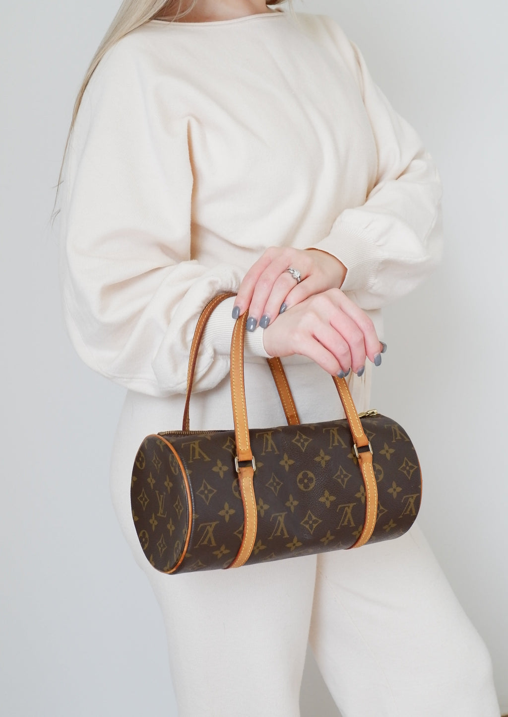 Authentique sac d'occasion Louis Vuitton Monogram Papillon 26