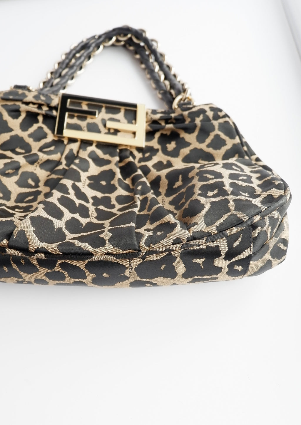 Sac à bandoulière Fendi Léopard authentique d'occasion