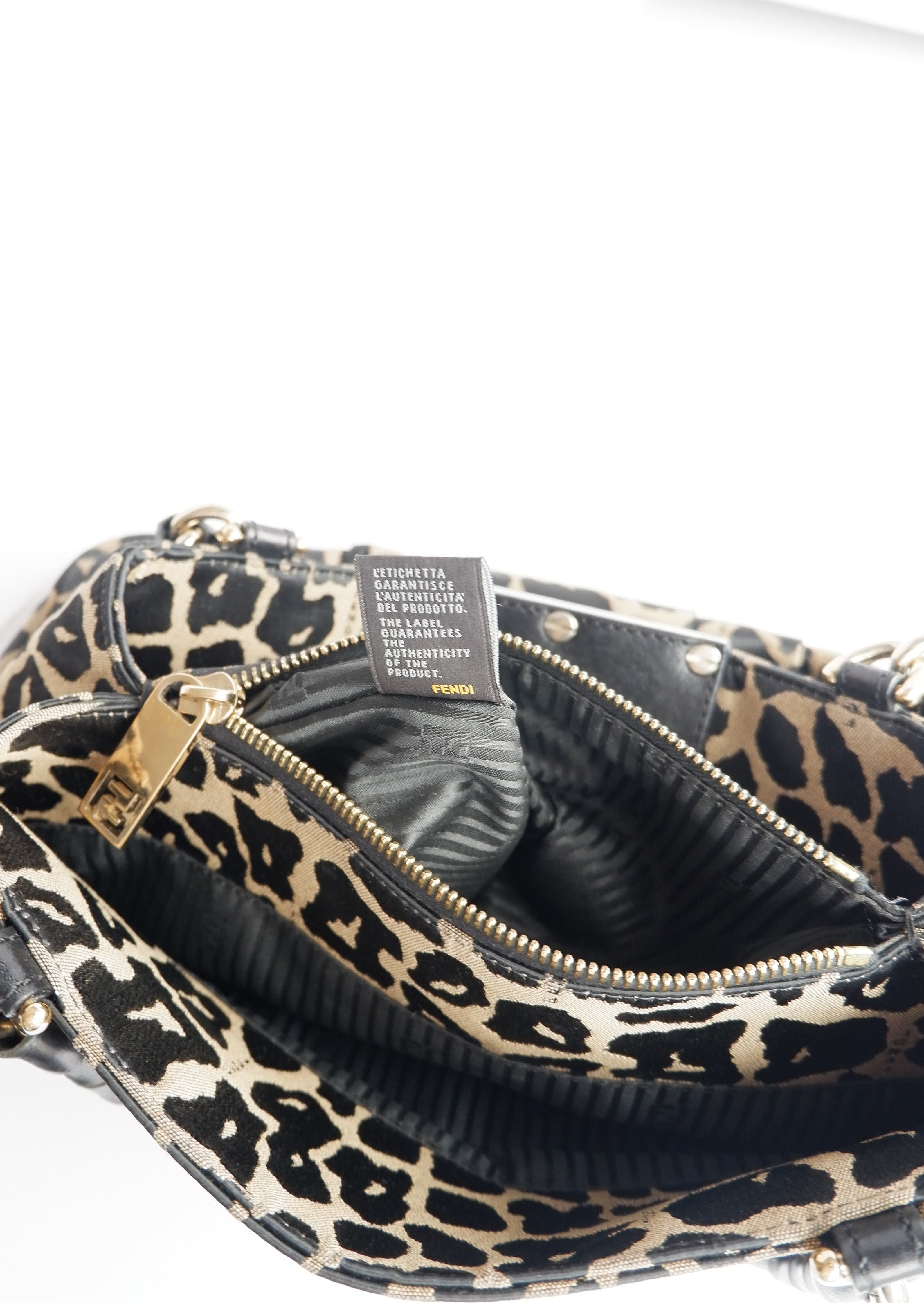 Sac à bandoulière Fendi Léopard authentique d'occasion