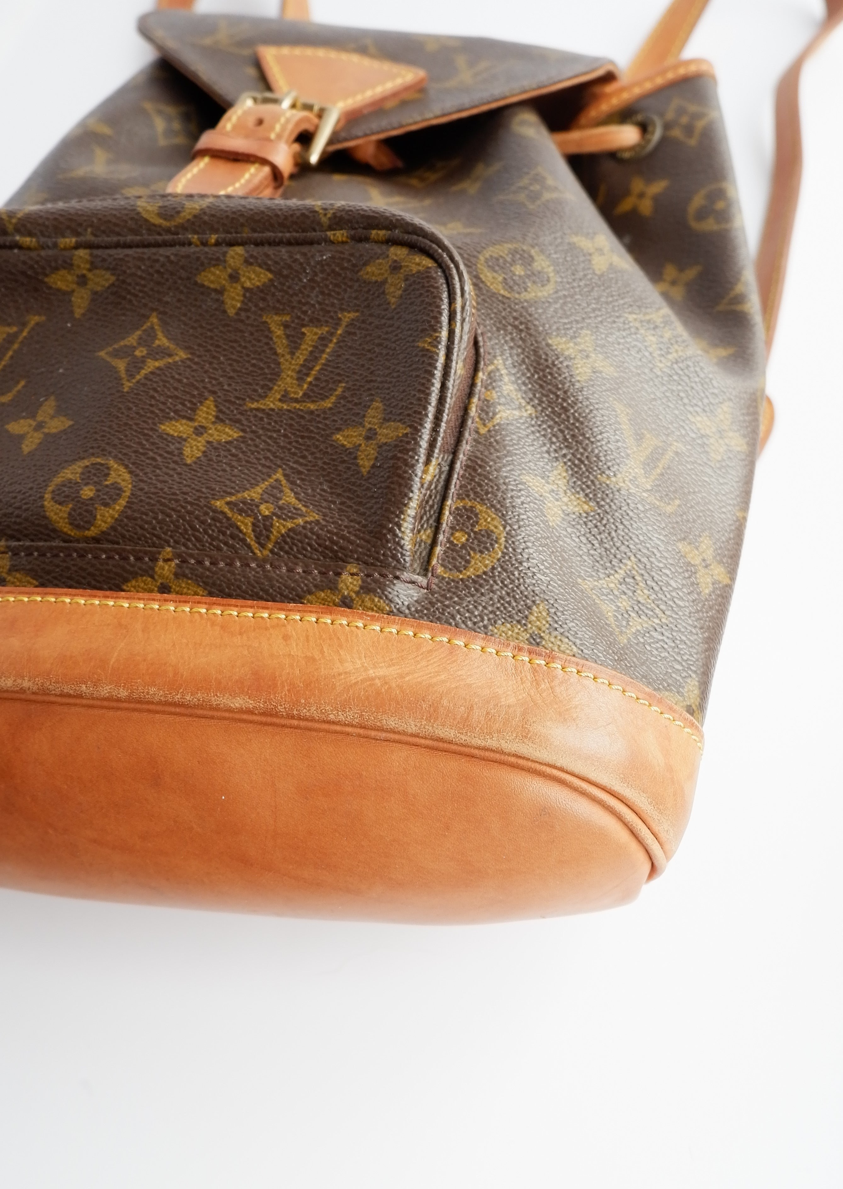 Authentique Sac à Dos Vintage d'Occasion Louis Vuitton Monogram Montsouris