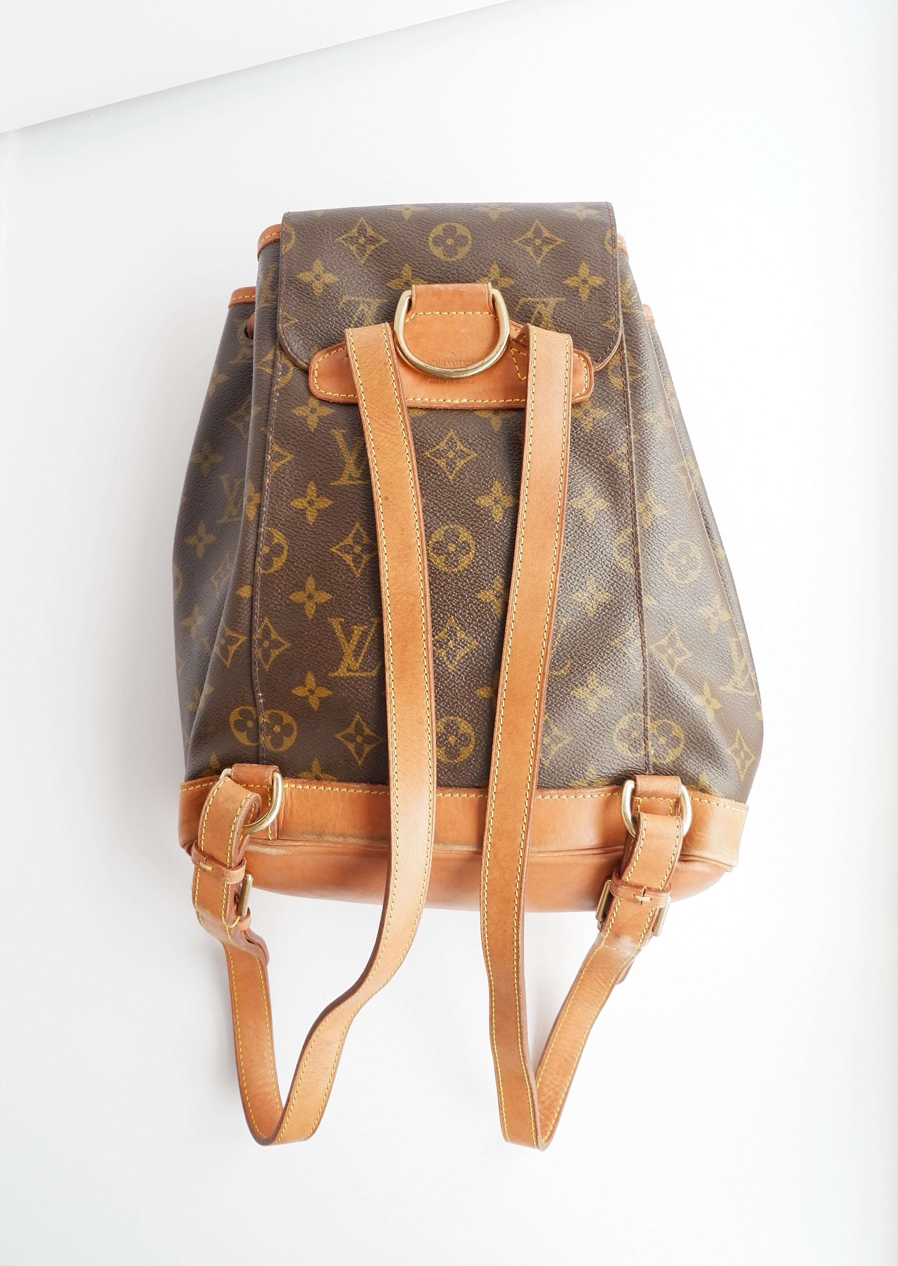Authentique Sac à Dos Vintage d'Occasion Louis Vuitton Monogram Montsouris