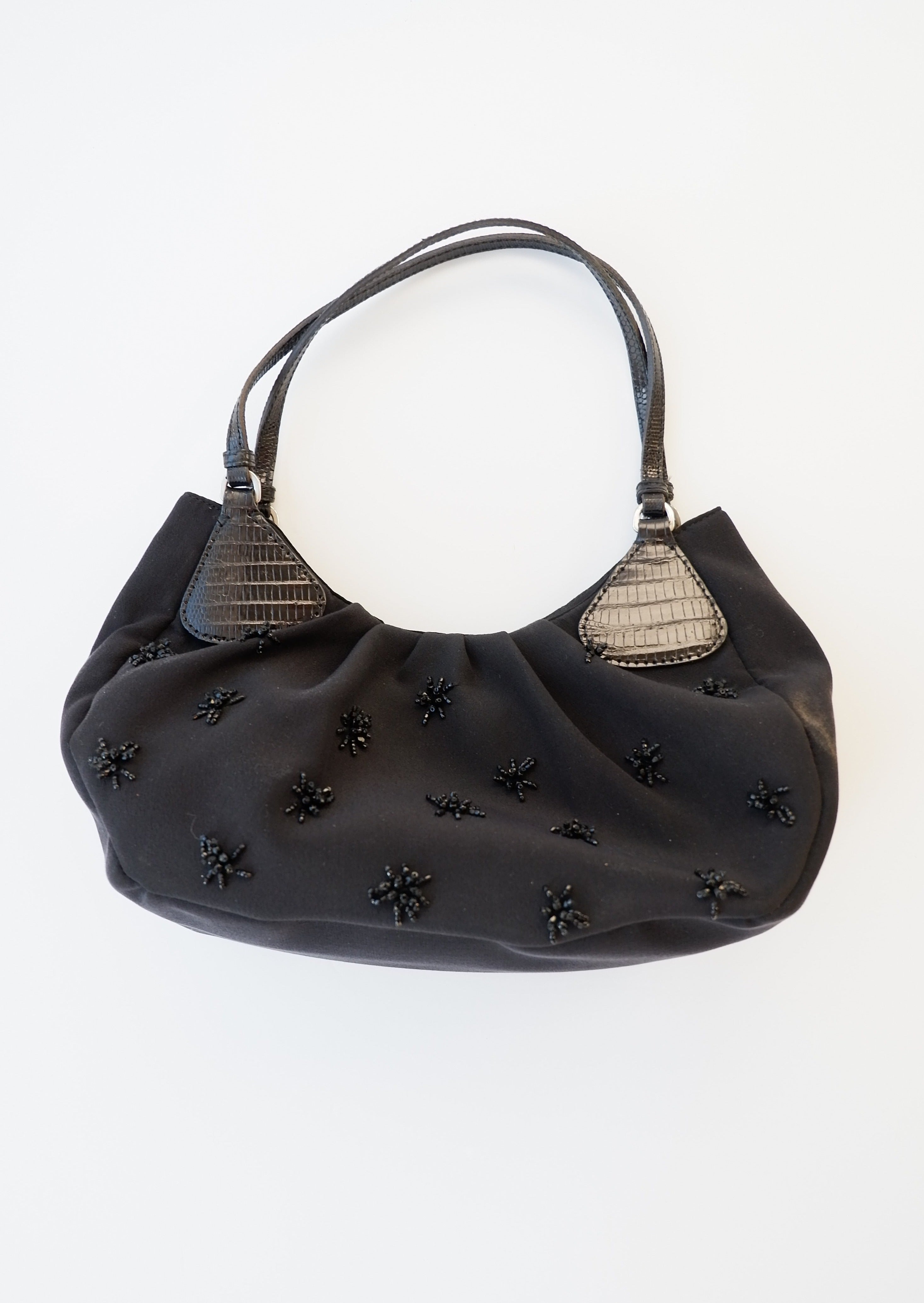 Sac à main Prada d'occasion authentique en tissu noir orné (perlé)