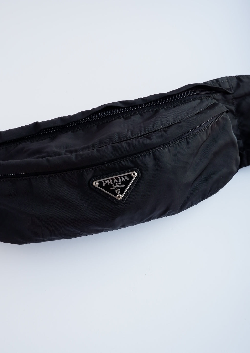 Sac Banane Prada Authentique d'occasion en Nylon Noir
