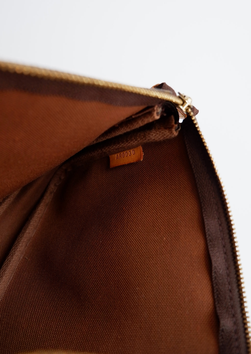 Pochette Accessoires Louis Vuitton Monogram Authentique d'occasion