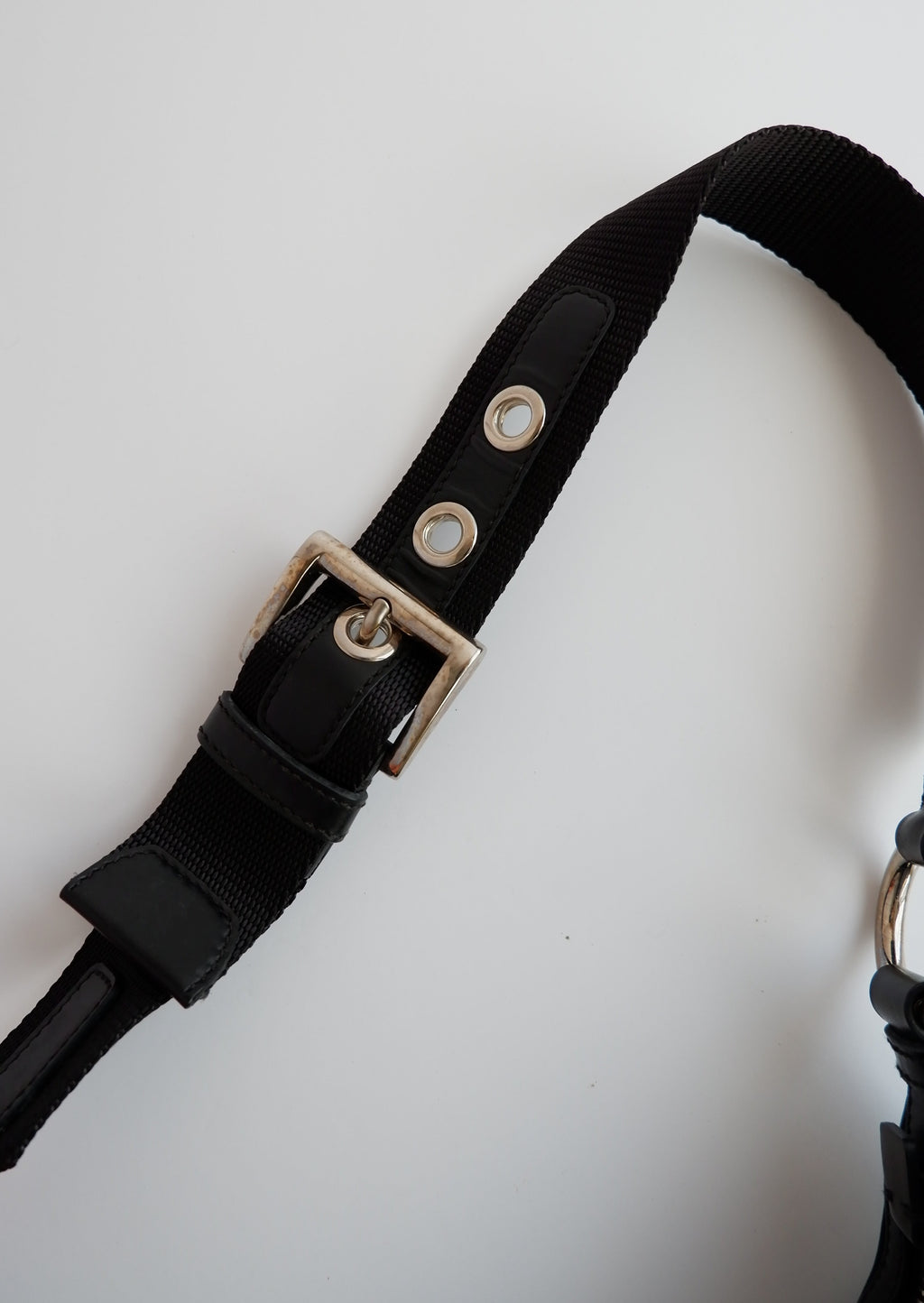 Sac Bandoulière Hobo Prada en Nylon Noir Authentique d'Occasion